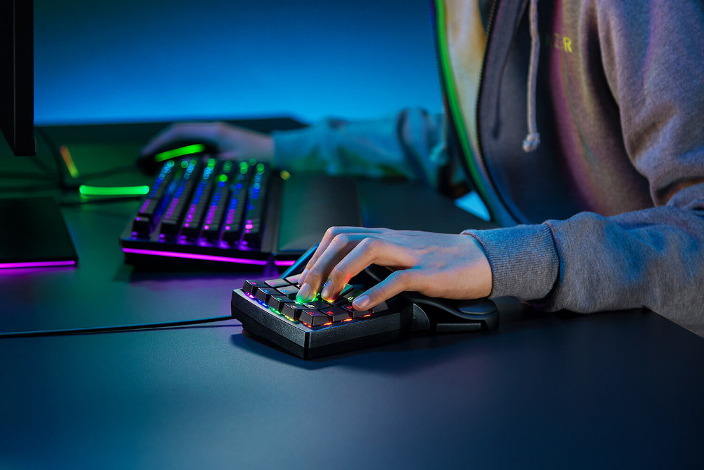 RAZER Keypad Tartarus Pro Zwart (RZ07-03110100-R3M1)