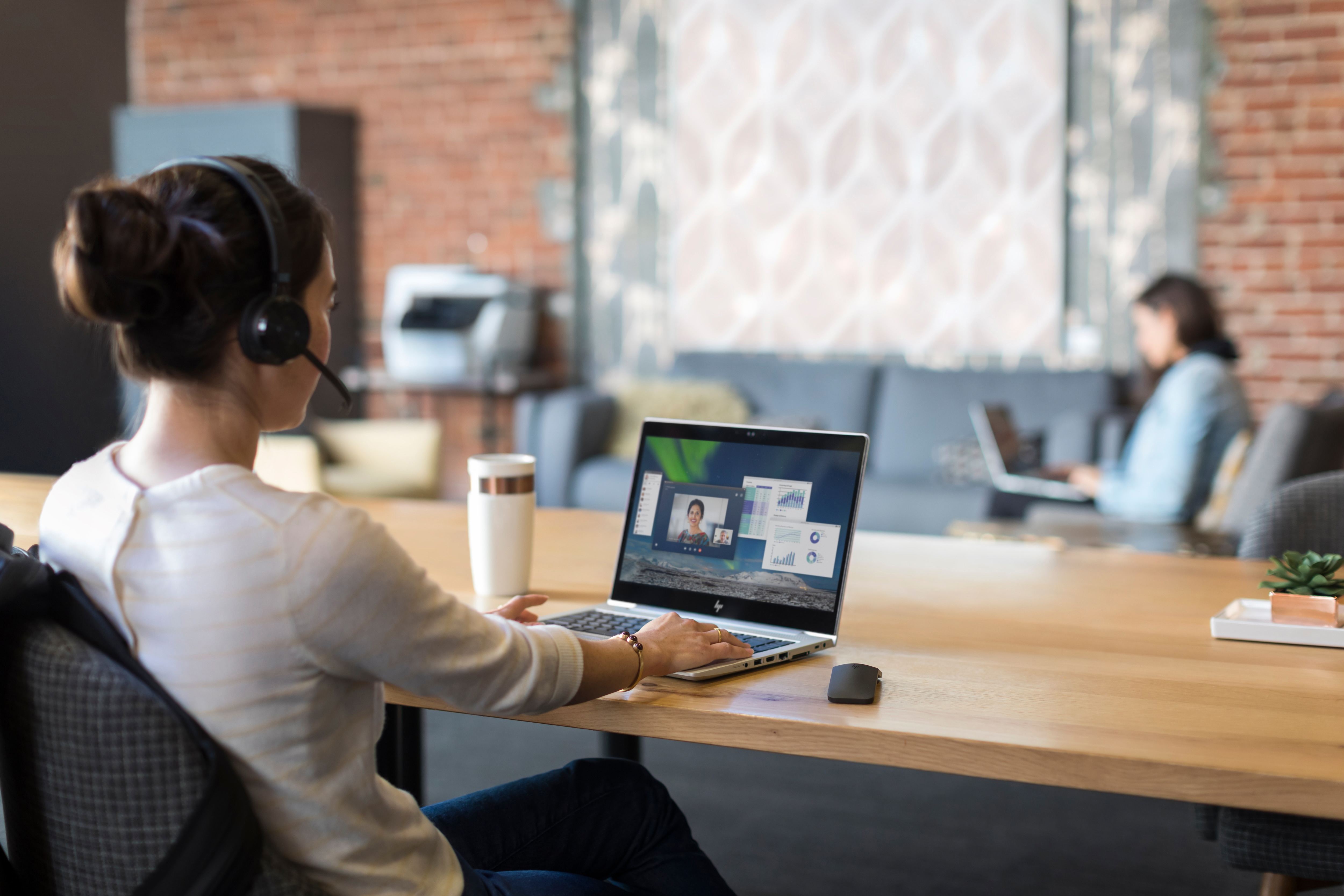 HP - B2B EliteBook 745 G5 - 14 Zoll - AMD Ryzen™ 7 2700U - 8 GB - 256 GB
