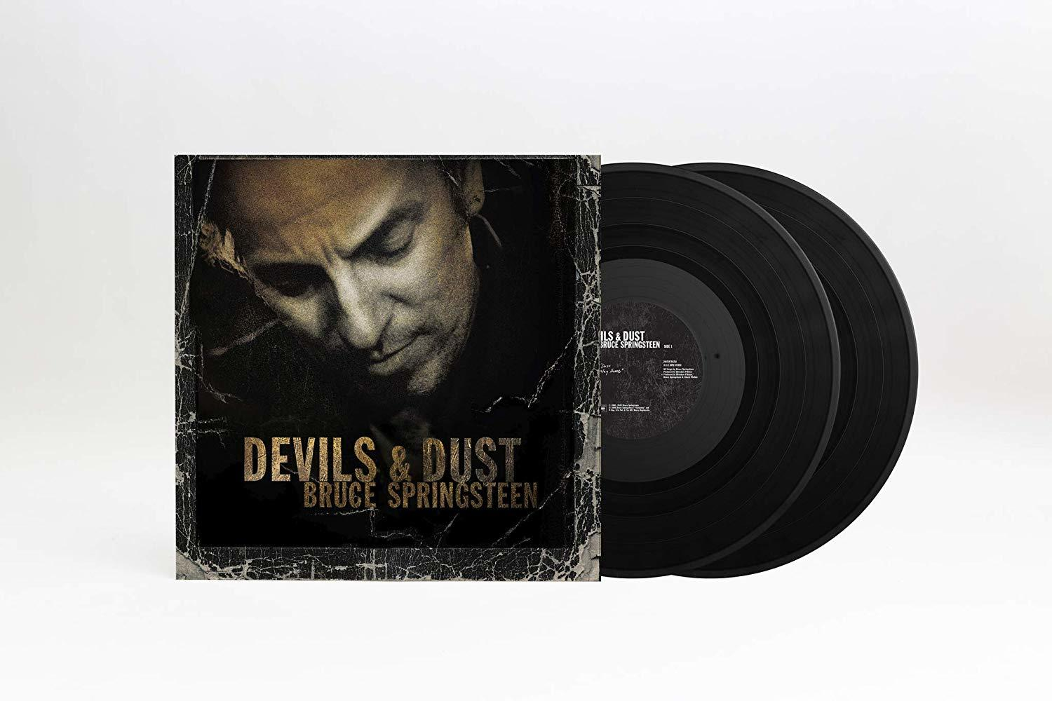 Bruce Springsteen Albumcover. Titel: Devils & Dust. Drei schwarze Schallplatten.