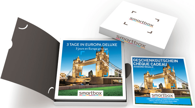 Scatola regalo con foto del Tower Bridge, Londra. Scatola aperta.