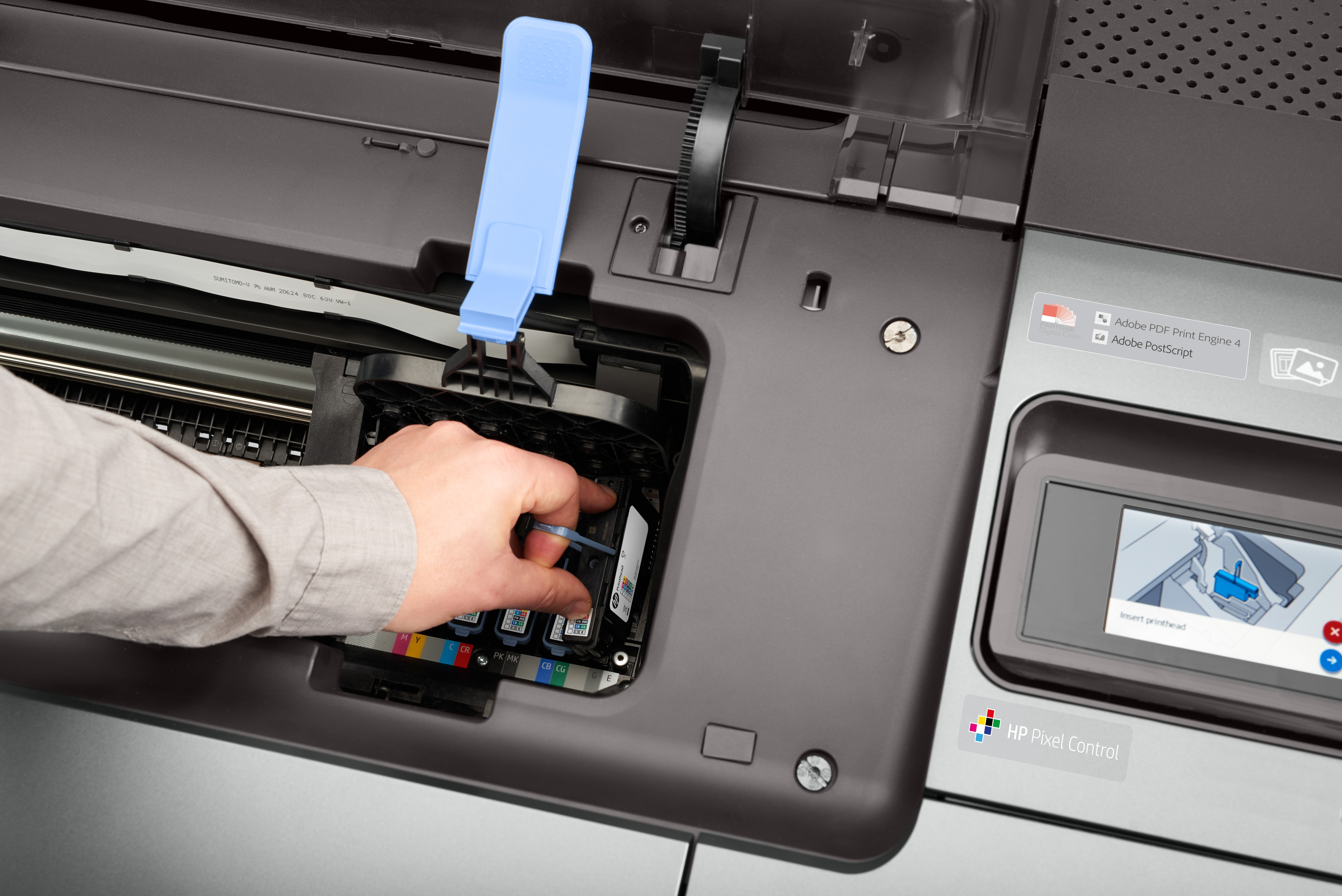 HP DesignJet Z9+dr 44 inç PostScript Yazıcı ile V Kesici