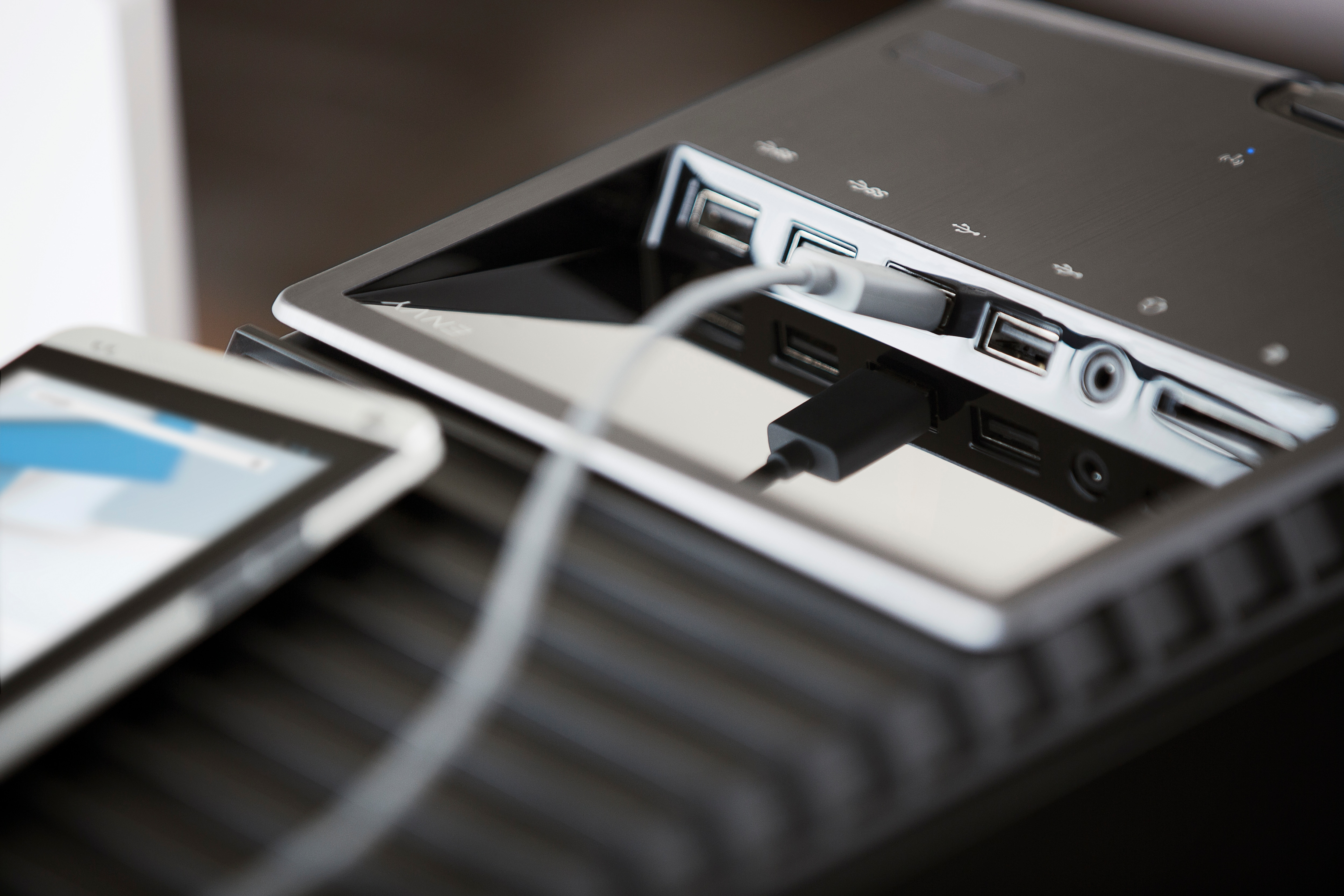 HP Envy Phoenix 850-000NT Intel Core i7-4790K 4 GHz 32GB 128GB SSD Windows 8.1 Masaüstü PC M6Y94EA