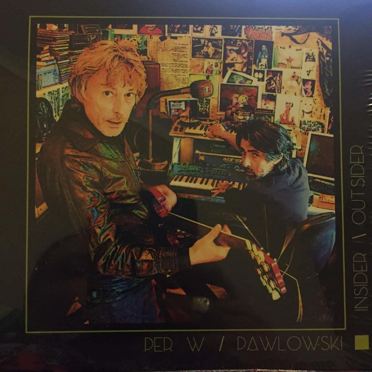 Couverture d'album : Deux hommes dans une pièce, l'un jouant de la guitare, l'autre au clavier. Titre : Per W / Pawlowski.