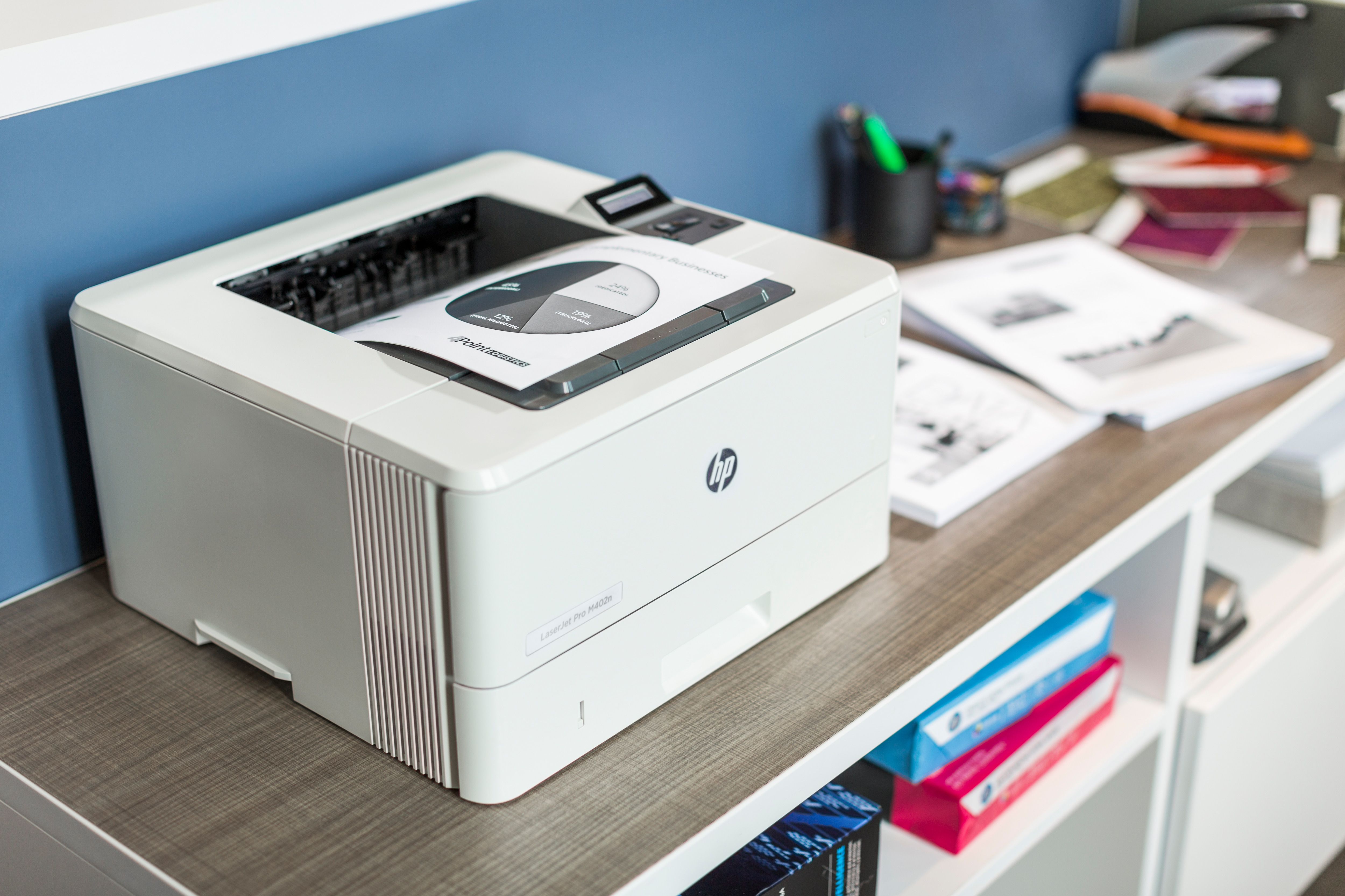 HP LaserJet M402dne