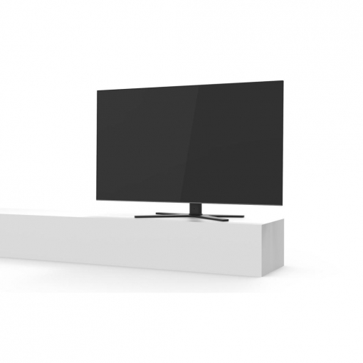 Un televisor negro moderno sobre un mueble bajo blanco.