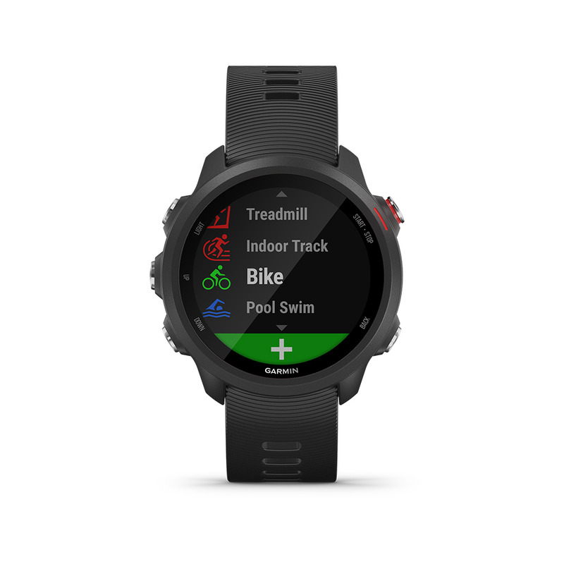 Fekete Garmin okosóra aktivitási opciókat jelenít meg: futópad, beltéri pálya, kerékpár és medenceúszás. Alul egy zöld plusz jel látható.