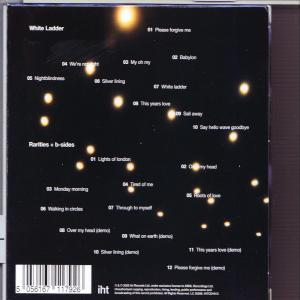 Album-Rückseite mit Songtiteln und Credits auf schwarzem Hintergrund.