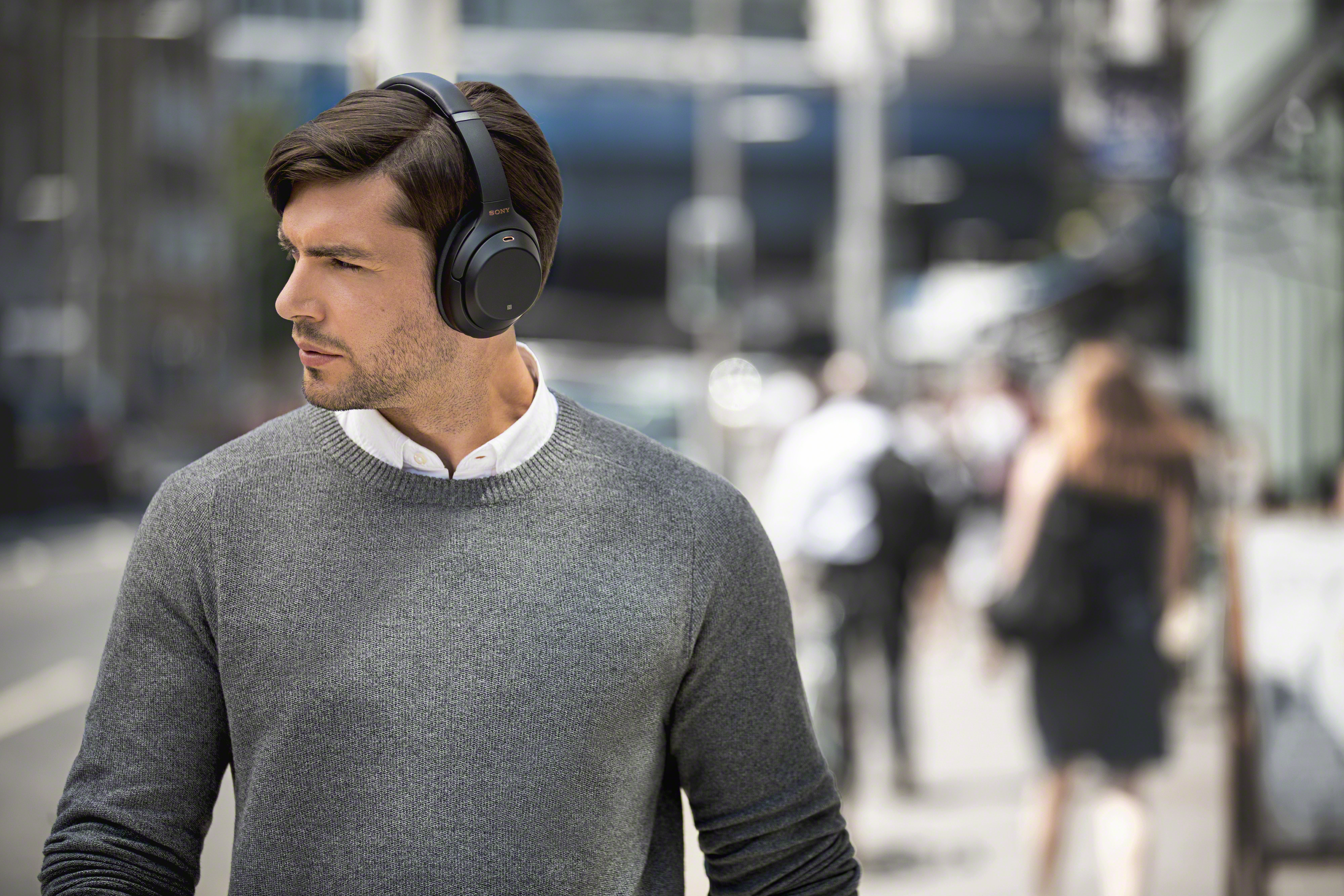 SONY Bluetooth Kopfhörer WH-1000XM3 mit Geräuschminimierung, schwarz