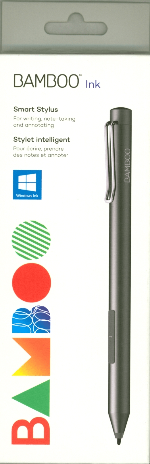 Bamboo Ink Smart Stylus in una scatola bianca. Lo stilo è grigio e ha una clip argentata.