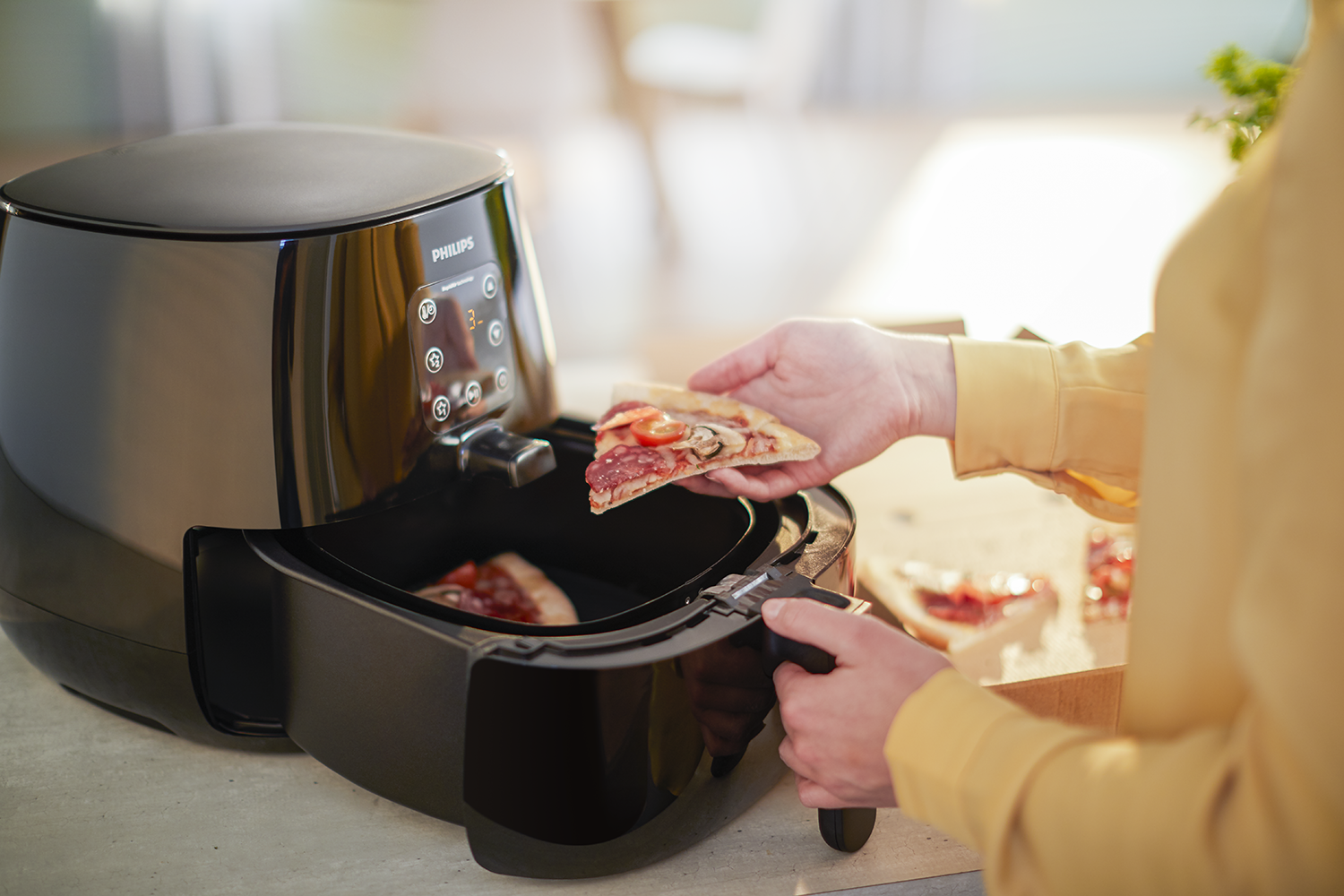 PHILIPS  Essential XL HD9260/90 - Heteluchtfriteuse - Zwart - 1,2 kg - 1900 W