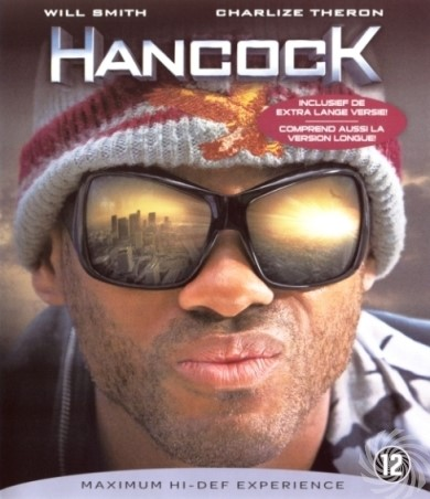 Filmposter voor Hancock, Will Smith draagt ​​een zonnebril met stadsreflectie, een muts en de titel.