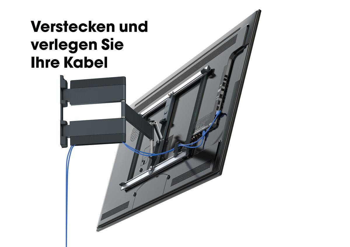 Ein Fernseher an der Wand montiert, mit versteckten Kabeln.
