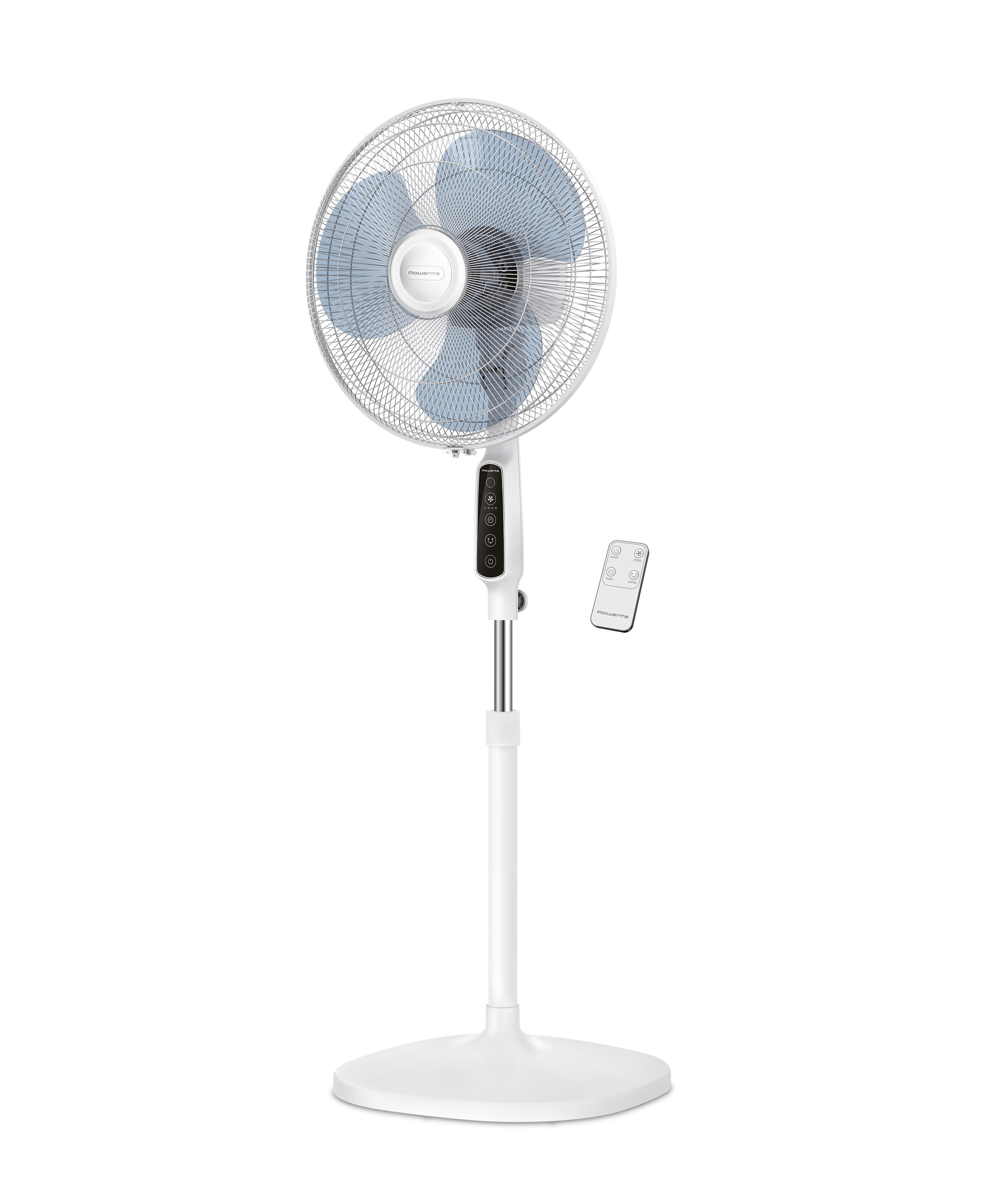 Weißer Standventilator mit blauen Flügeln und Fernbedienung.