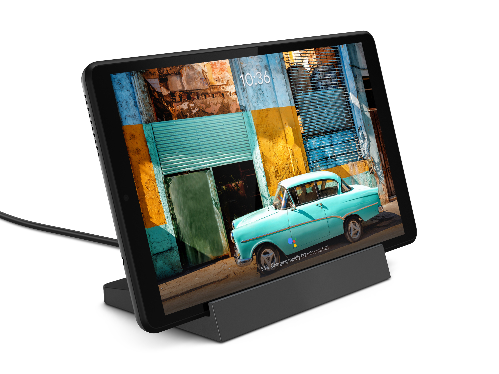 Tablet auf einem Ständer mit Auto-Bild, im Zimmer.