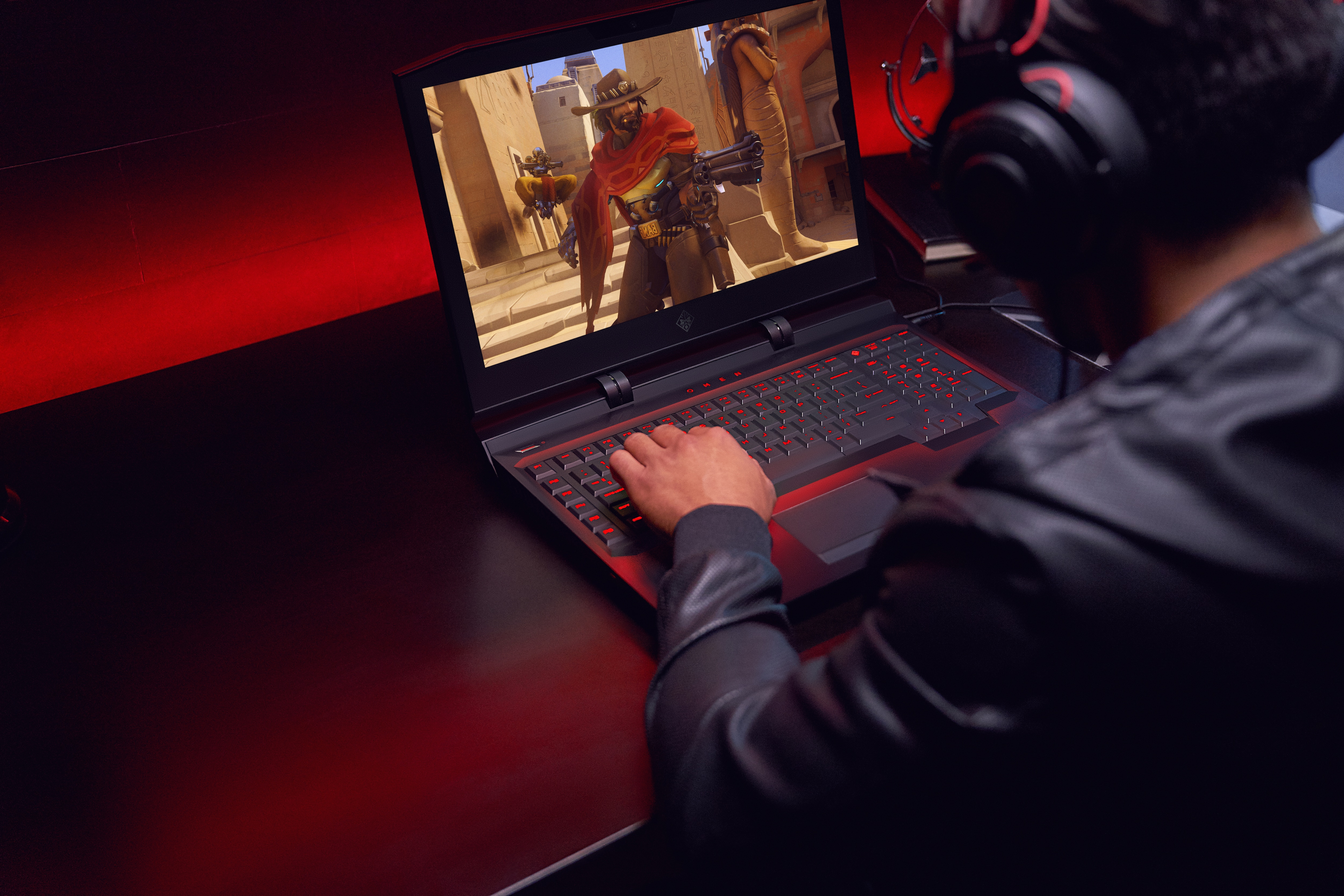 HP 2PJ71EA Omen X i7-7820HK 32GB 1TB+512 SSD Win10 Gaming Laptop Siyah
