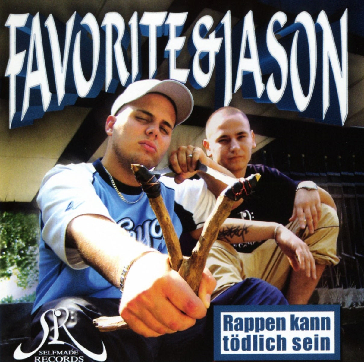 Albumcover: Zwei Männer mit Schleudern. Titel: Favorite & Jason.