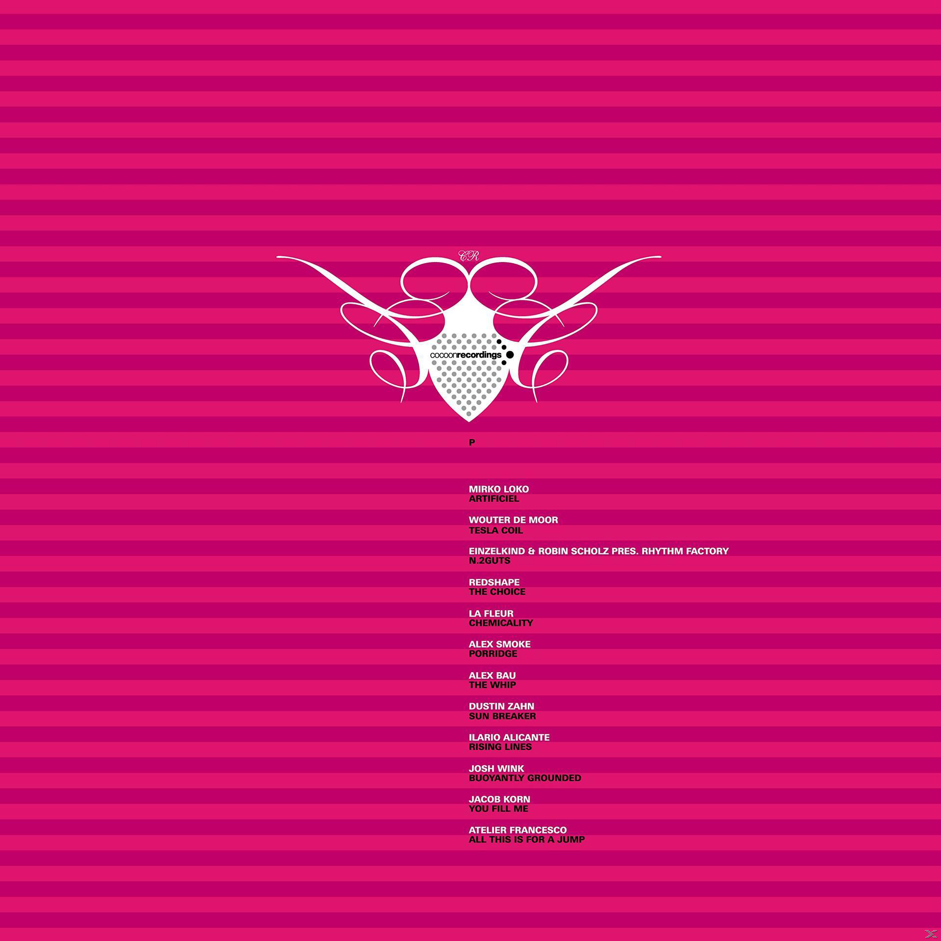 Rosa Hintergrund mit weißem abstraktem Design und Text mit Künstlern. Musikalbumcover.