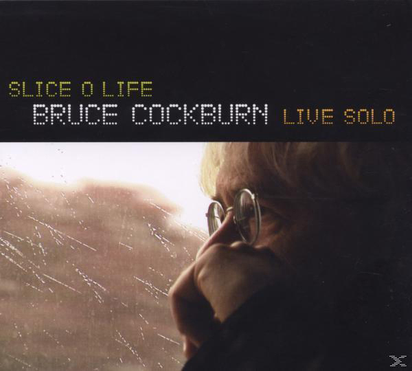 Albumcover mit einem älteren Mann, der aus einem Fenster schaut, Text auf dem Fenster.