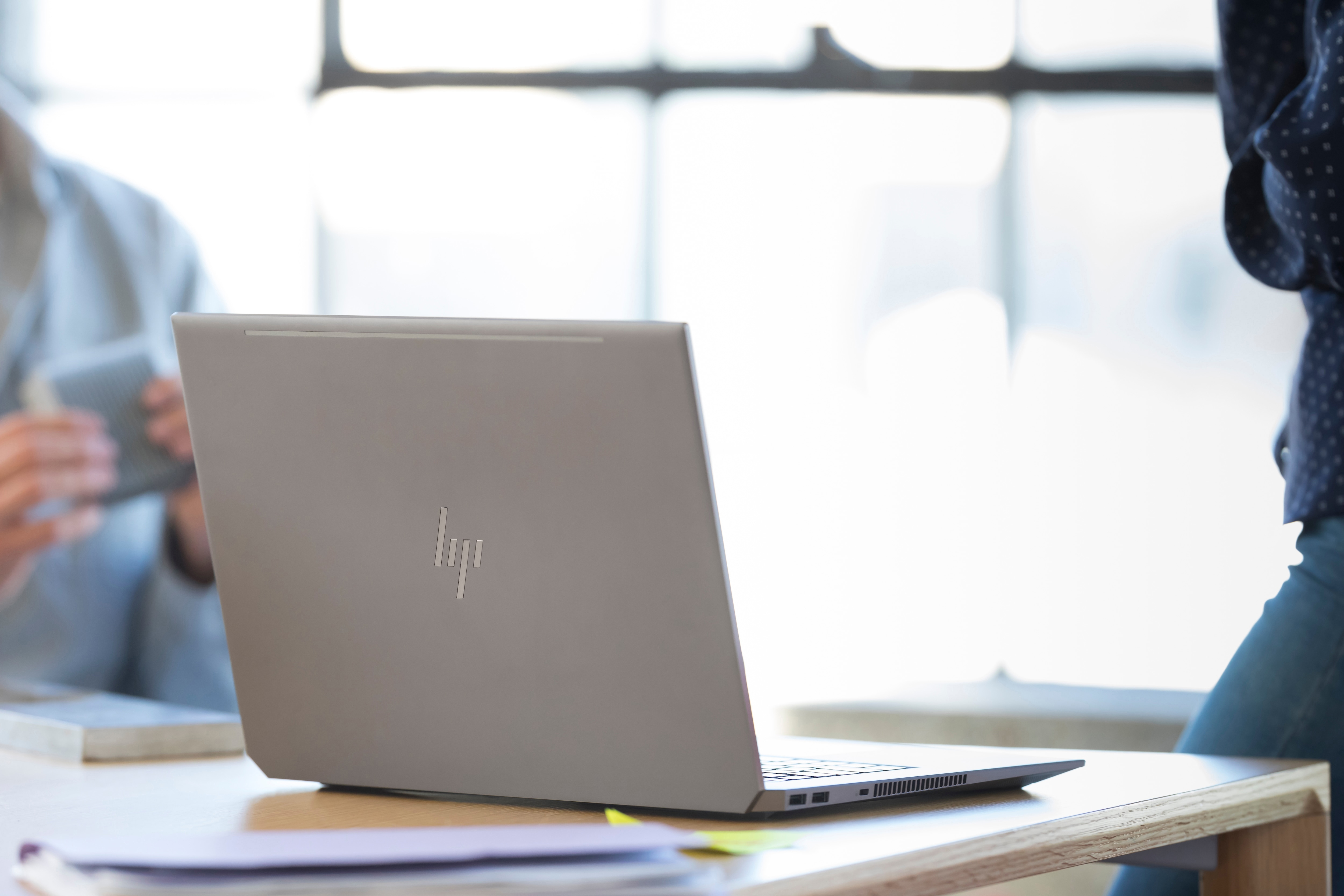 HP - B2B ZBook Studio G5 - 15,6 Zoll - Intel® Core™ i9 i9-8950HK - 32 GB - 512 GB