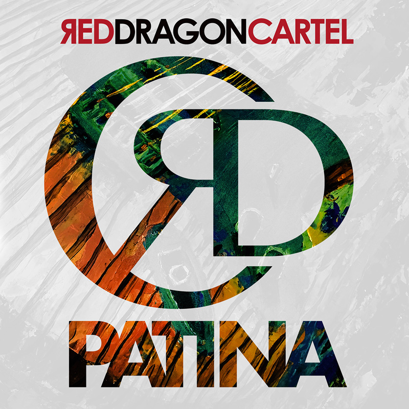 Pochette de l'album Red Dragon Cartel avec un logo abstrait coloré et le mot PATINA en gras.
