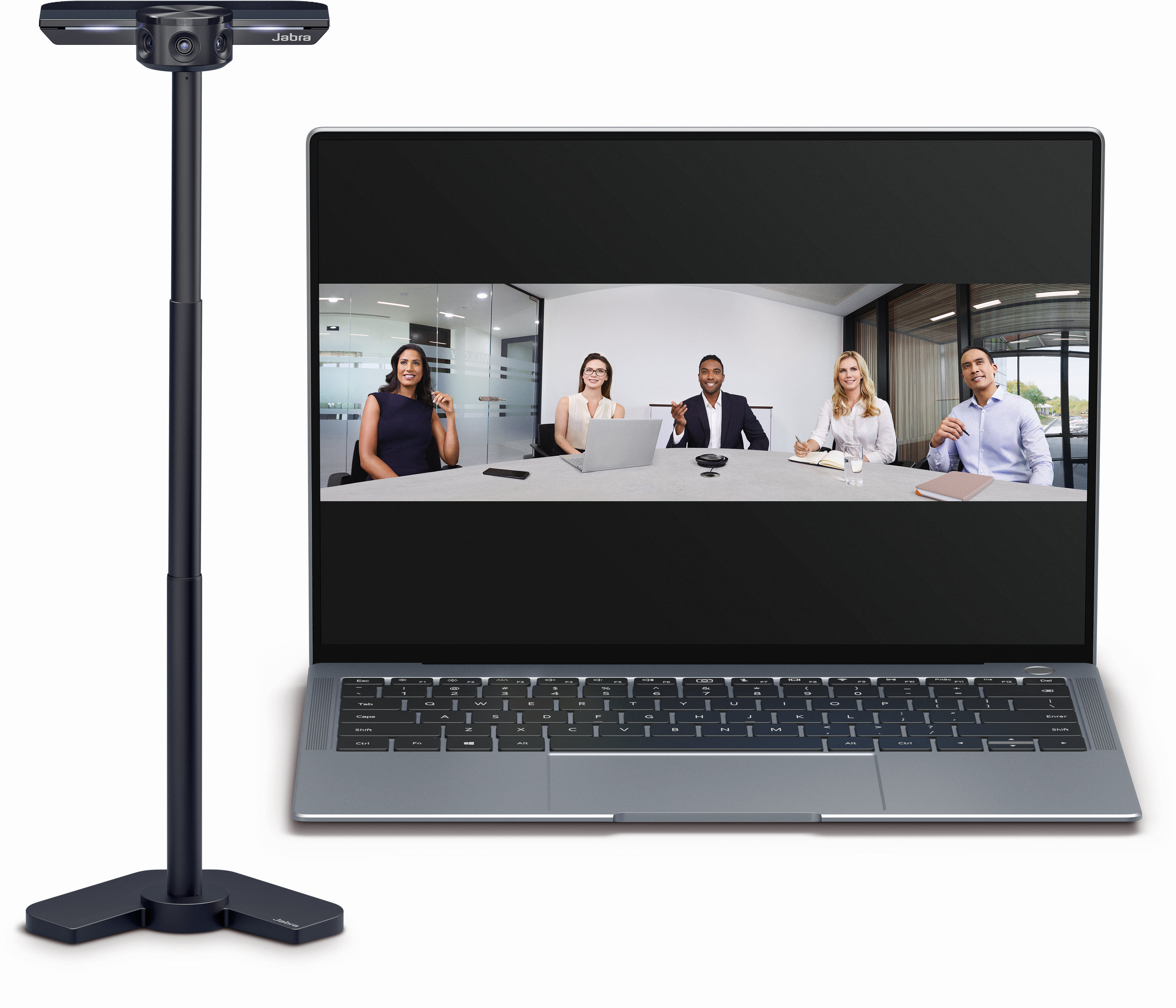 Ein Laptop-Bildschirm mit Videokonferenz. Webcam und Ständer links. Personen in einem Meeting.