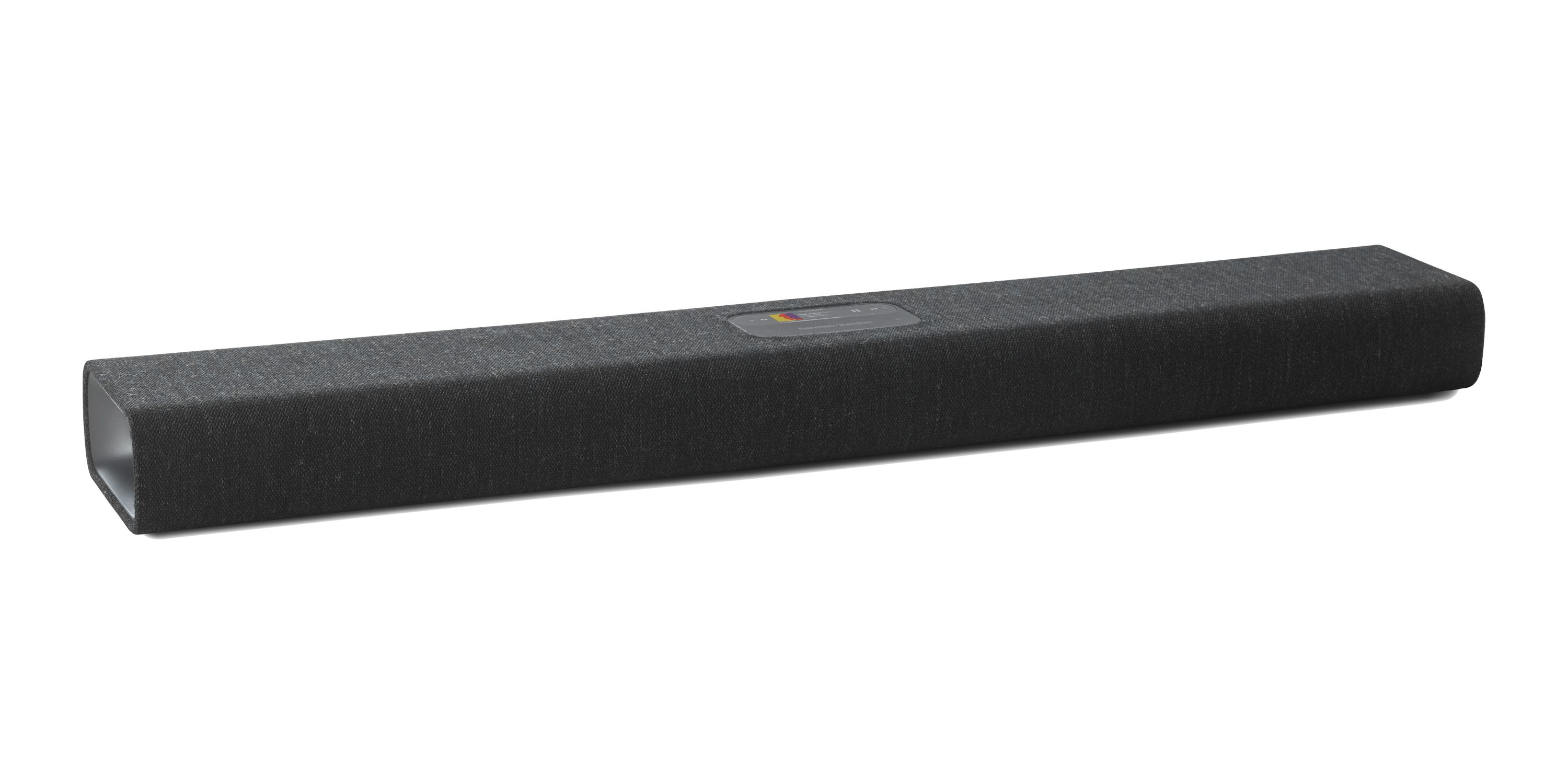 Zwarte soundbar luidspreker met een oranje en wit detail bovenop, rechthoekige vorm, tegen zwart.