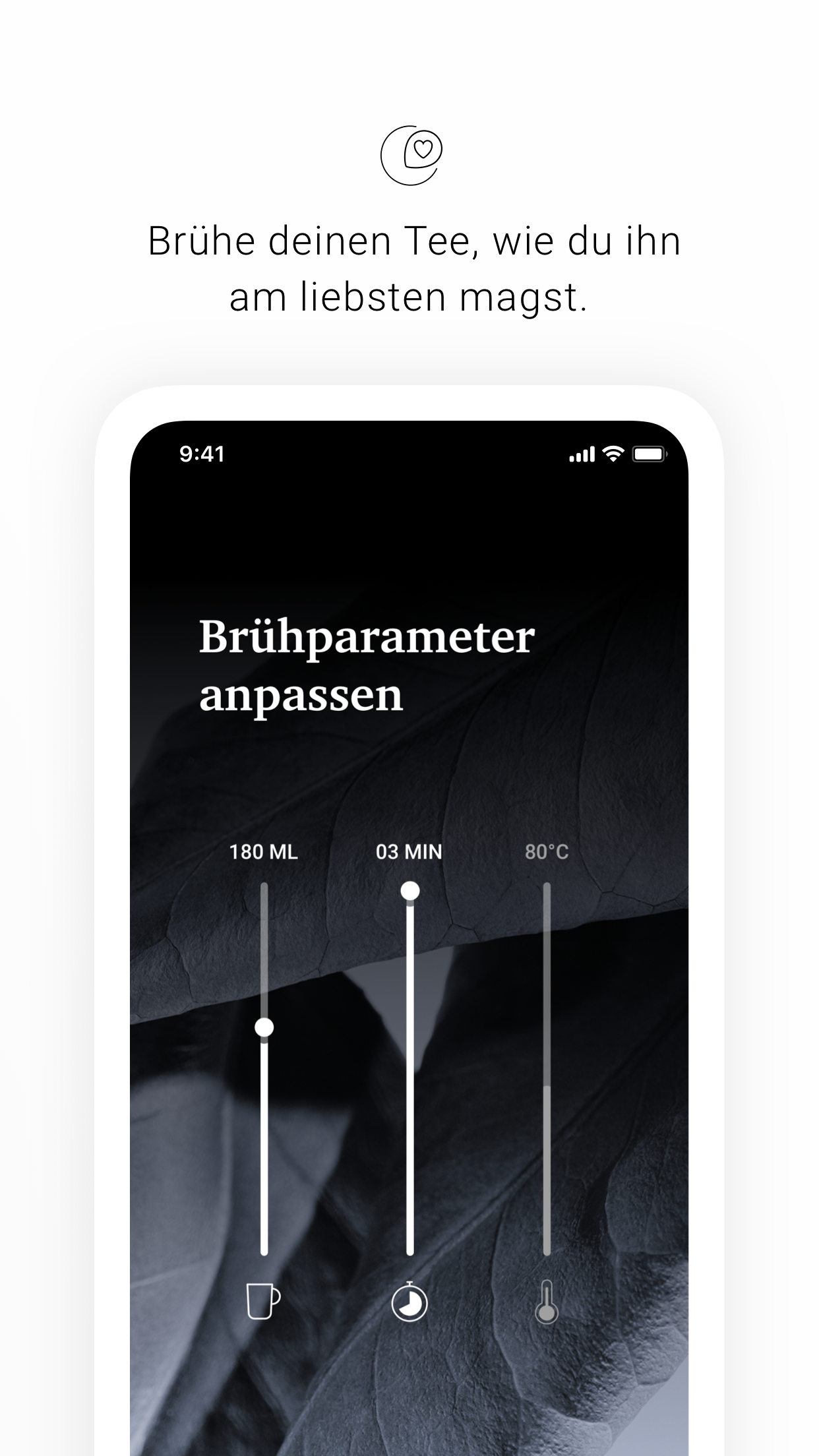 Ein Telefonbildschirm zeigt eine Teezubereitungs-App. Text und Grafiken sind sichtbar.