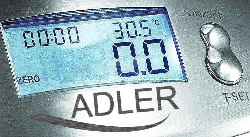 A digitális kijelző 00:00, 30.5C és 0.0 értéket mutat. Az ADLER márkanév látható.