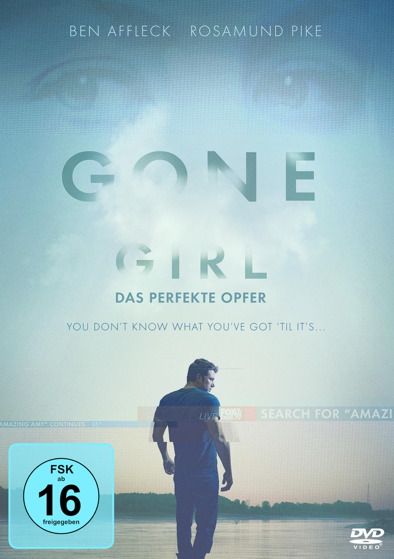 Gone Girl Filmcover mit Ben Affleck, Rosamund Pike und Text auf Englisch und Deutsch.