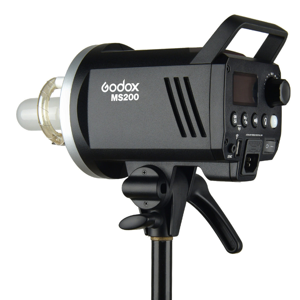 Schwarzer Godox MS200 Studioblitz mit Bedienelementen und Glühbirne. Auf einem Ständer montiert.
