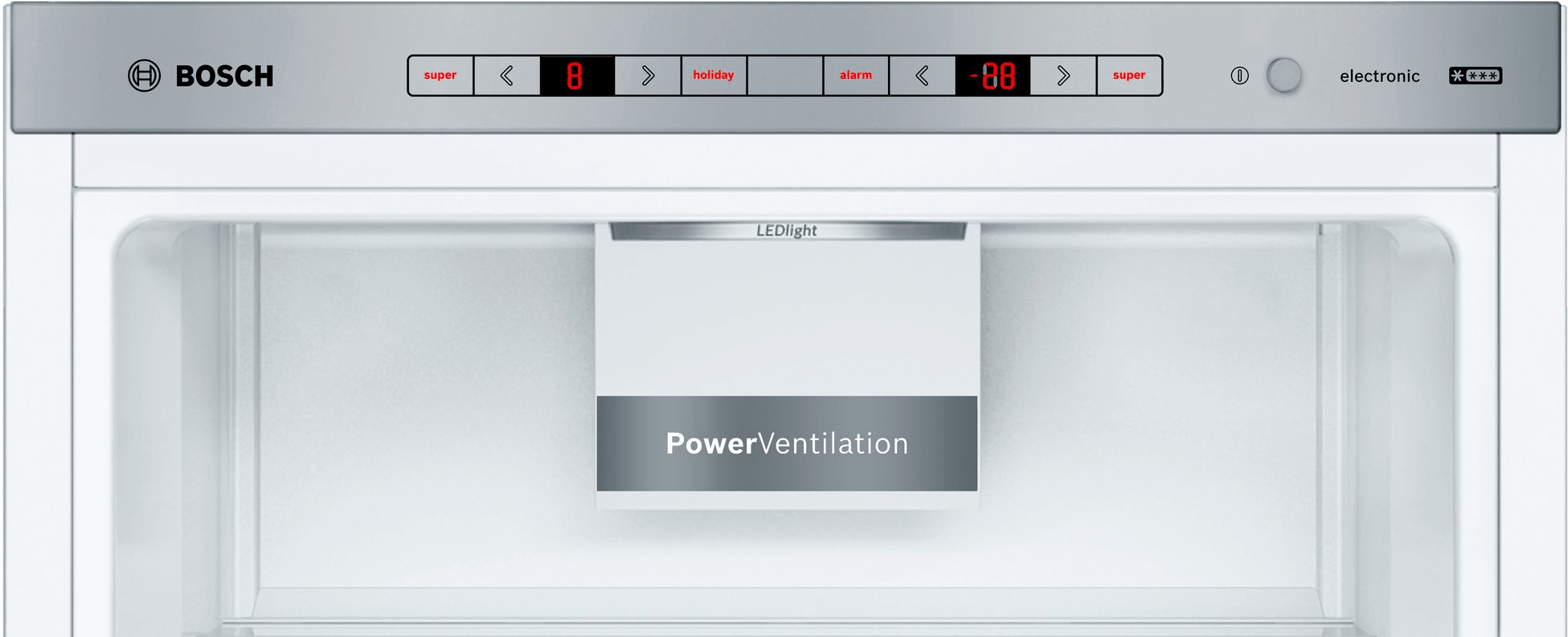 Interno di un frigorifero Bosch bianco. C'è una scatola PowerVentilation bianca e luce LED. Lo sfondo è bianco.