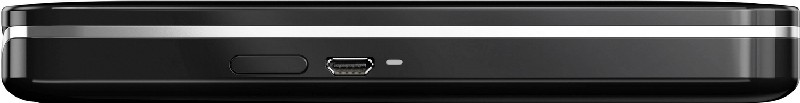 Dispositivo negro con puerto USB y botón. Fondo blanco.