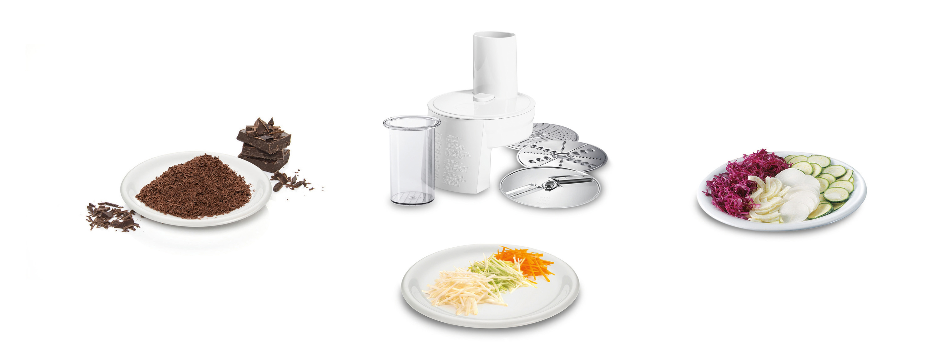 Zerkleinerer-Teile, darunter Teller mit geraspelter Schokolade, Gemüse und andere Zutaten.