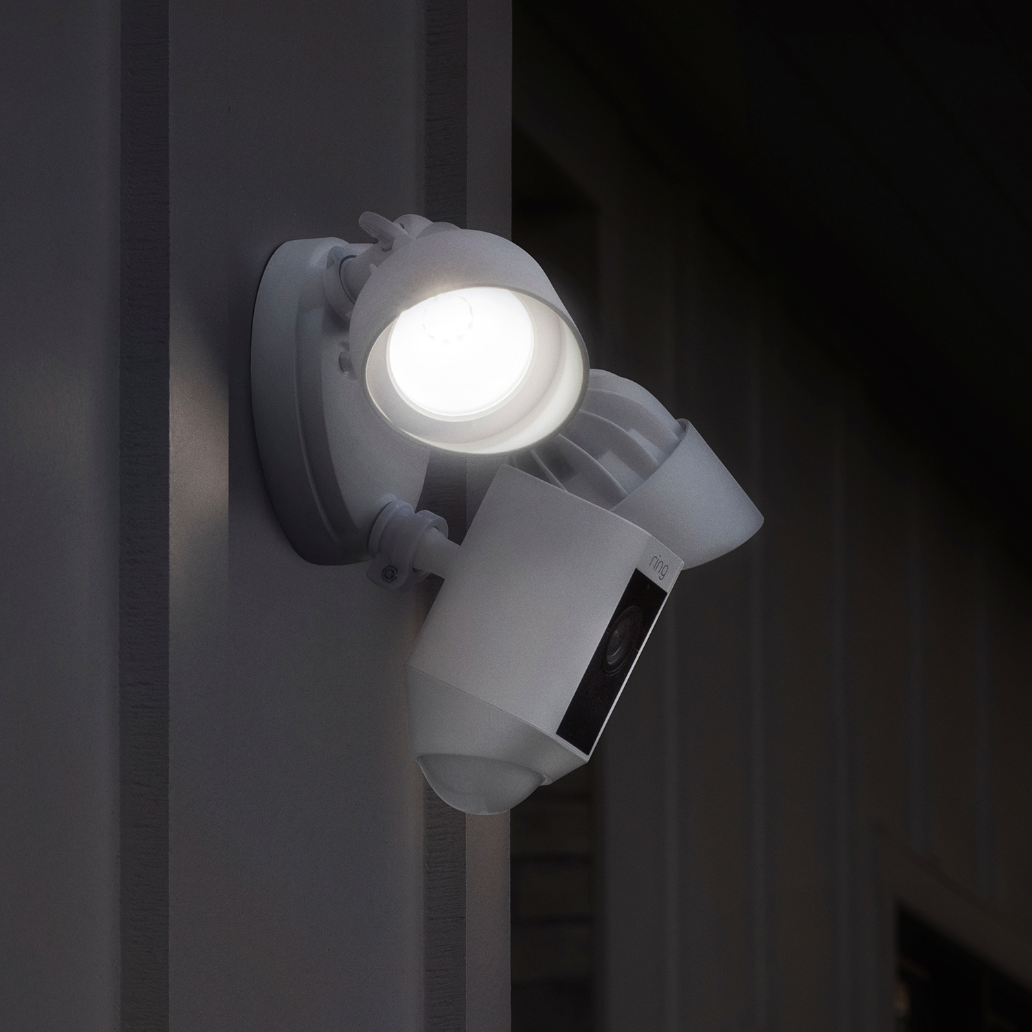 RING Floodlight Cam Wit