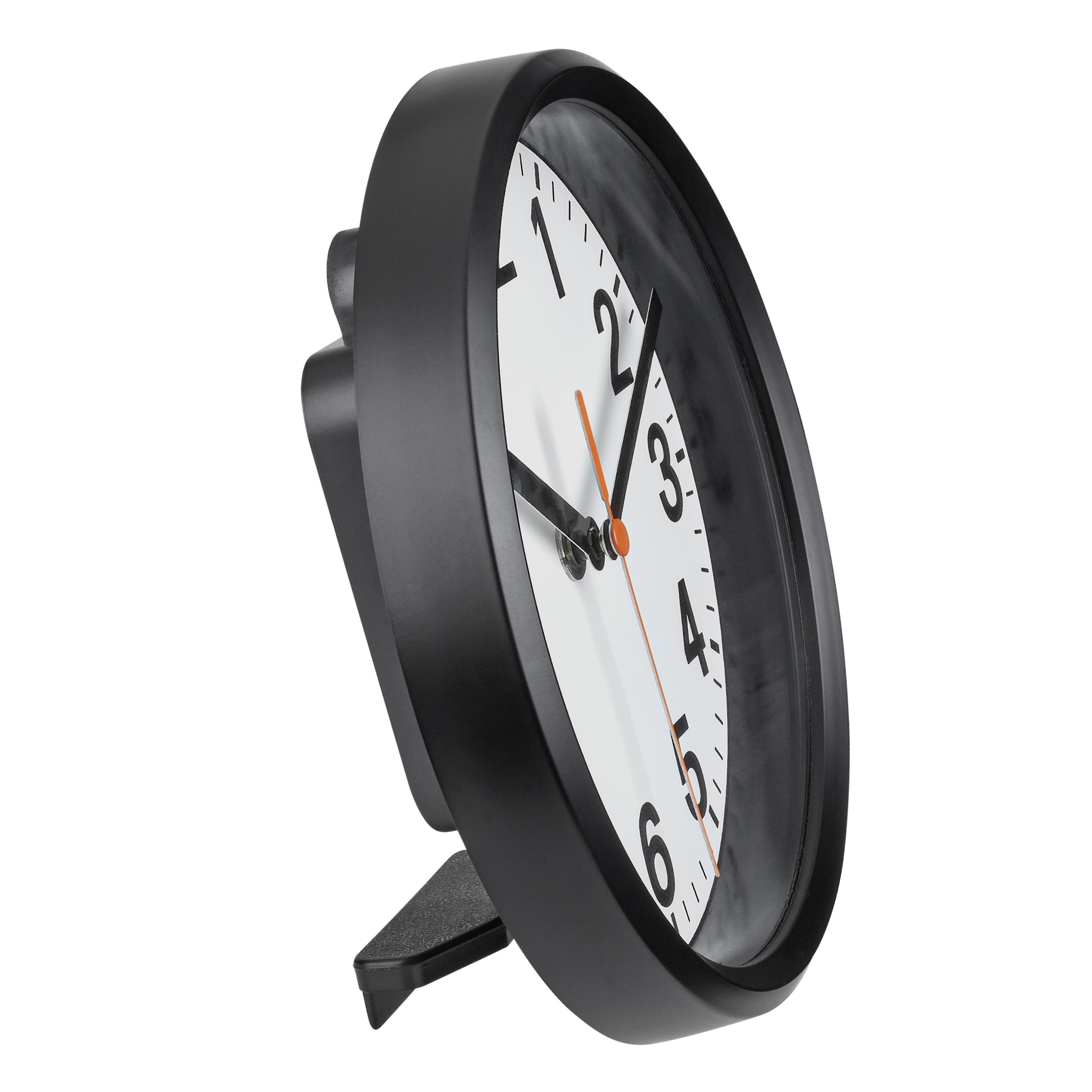 Eine schwarze Uhr mit weißem Zifferblatt, schwarzen Zahlen und Zeigern. Der Sekundenzeiger ist orange.