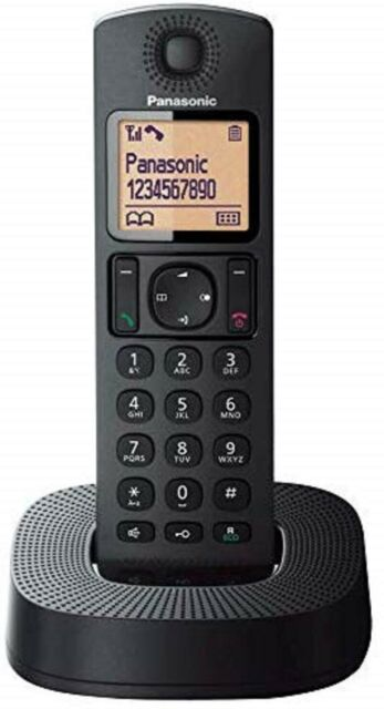 Teléfono inalámbrico Panasonic negro con base, mostrando pantalla y teclas numéricas.