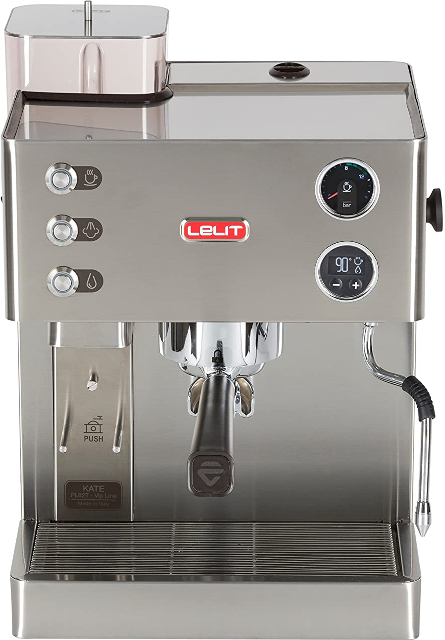 Espressomaschine Lelit Kate aus Edelstahl. Sie hat einen Siebträger, Anzeigen und Knöpfe.