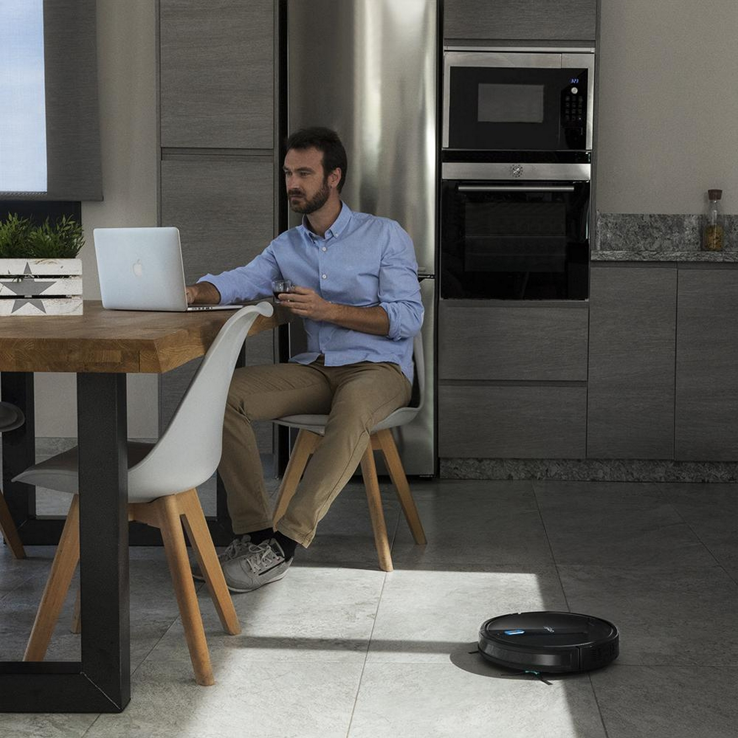 Robot aspirador - Cecotec Conga Serie 1099 Connected, WiFi, App, Programable, 64 dB, Negro