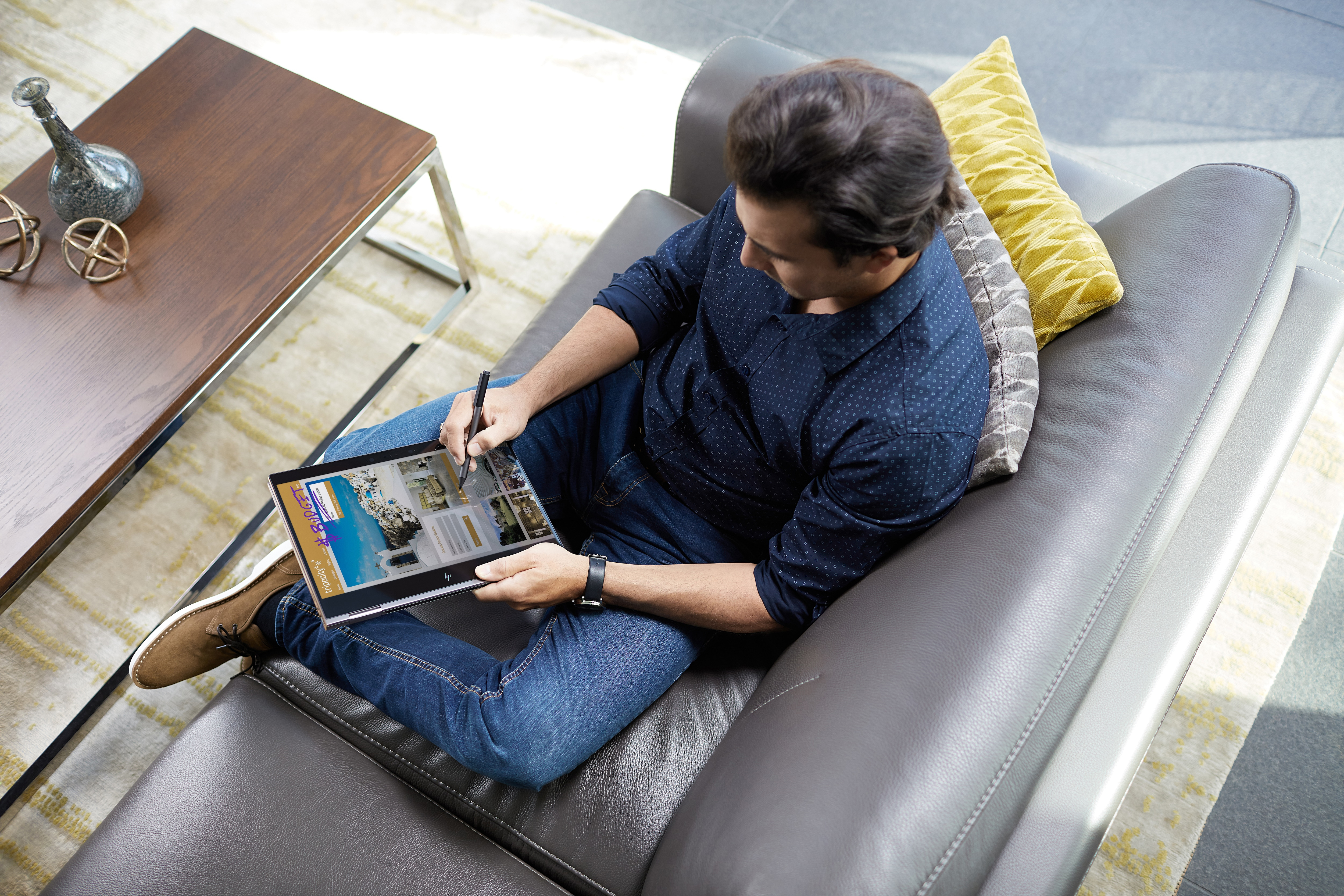 HP Spectre x360 13-ae034ng - 13,3 Zoll - Intel® Core™ i7 i7-8550U - 16 GB - 1 TB - Intel® UHD 620 - Windows 10 Home (64 Bit)