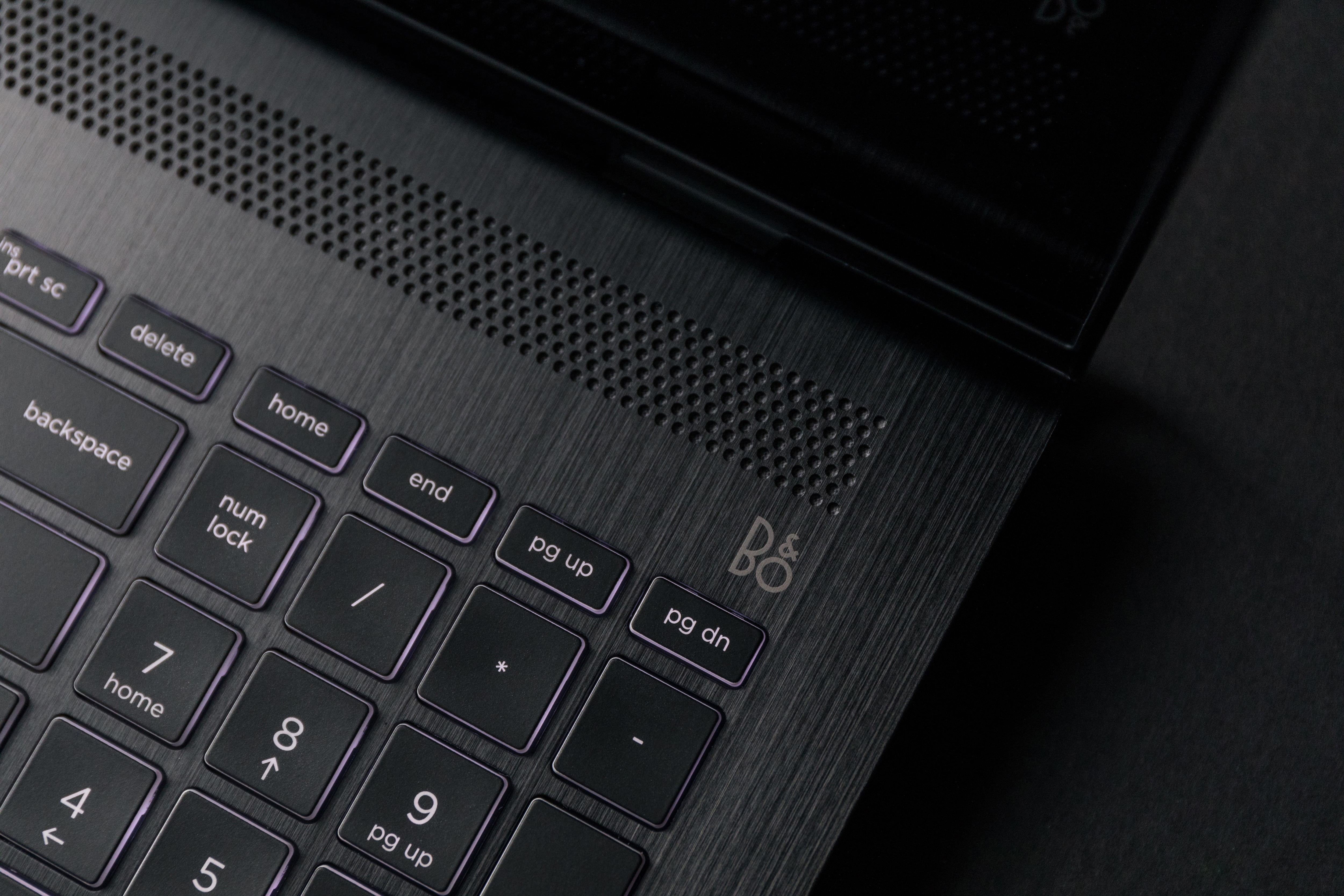 HP Pavilion Power - 15,6 Zoll - Intel® Core™ i7 i7-7700HQ - 8 GB - 1 TB - NVIDIA GeForce® GTX 1050 - Windows 10 Home (64 Bit)