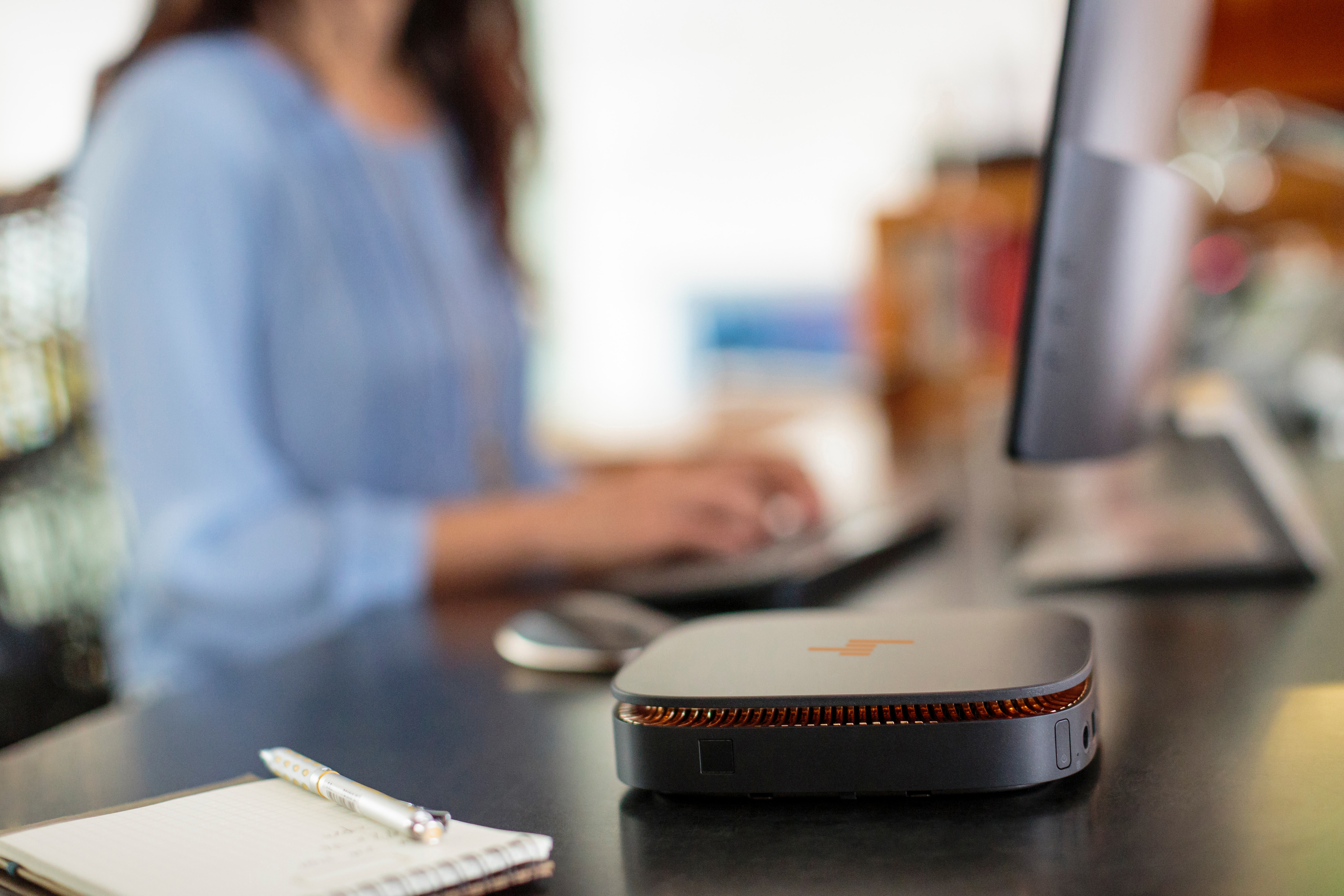 HP - B2B Elite Slice - Intel® Core™ i3 i3-6100T - 4 GB - 500 GB
