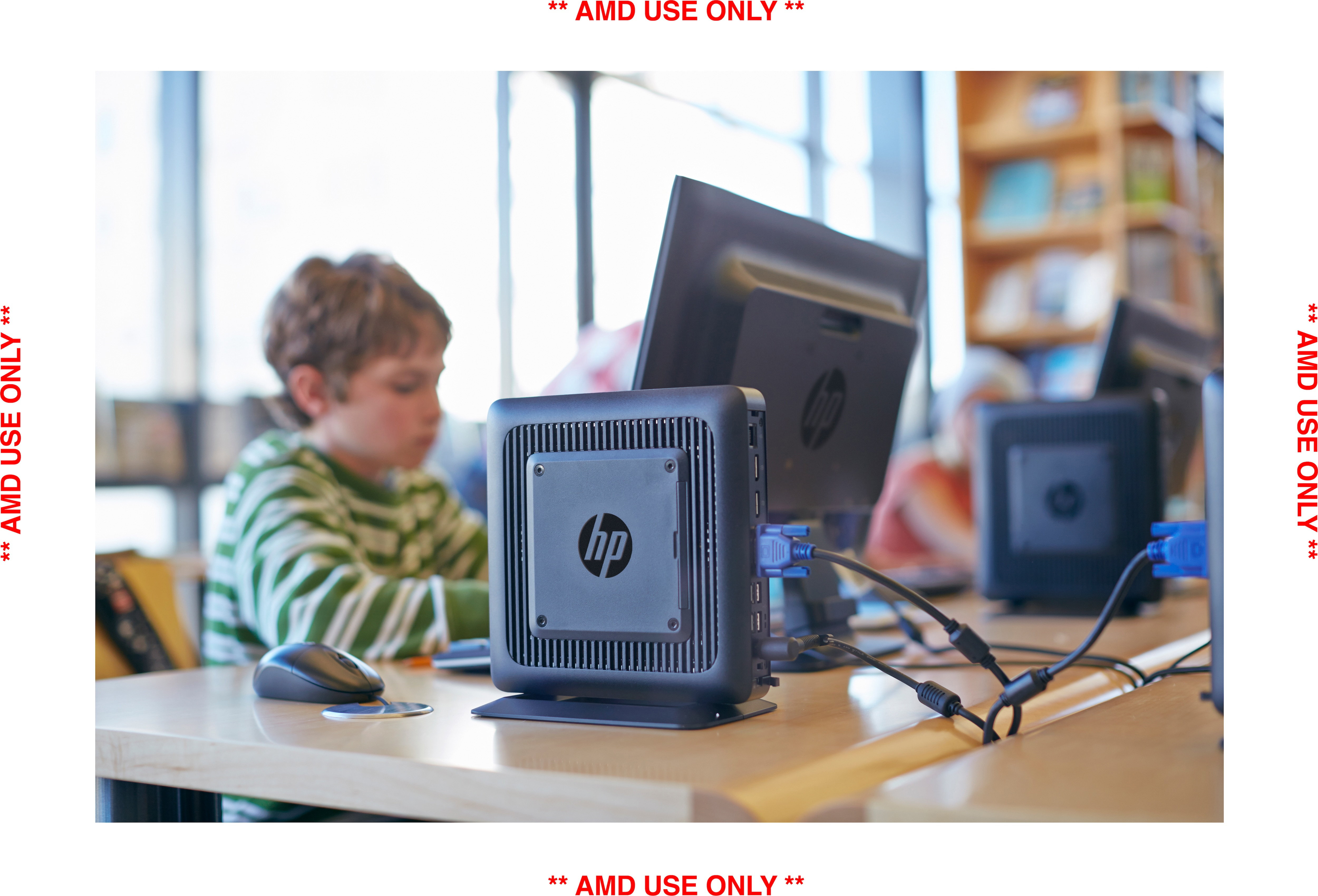 HP - B2B t520 Flexible Thin Client - AMD G-Series GX-212JC - 4 GB - 32 GB