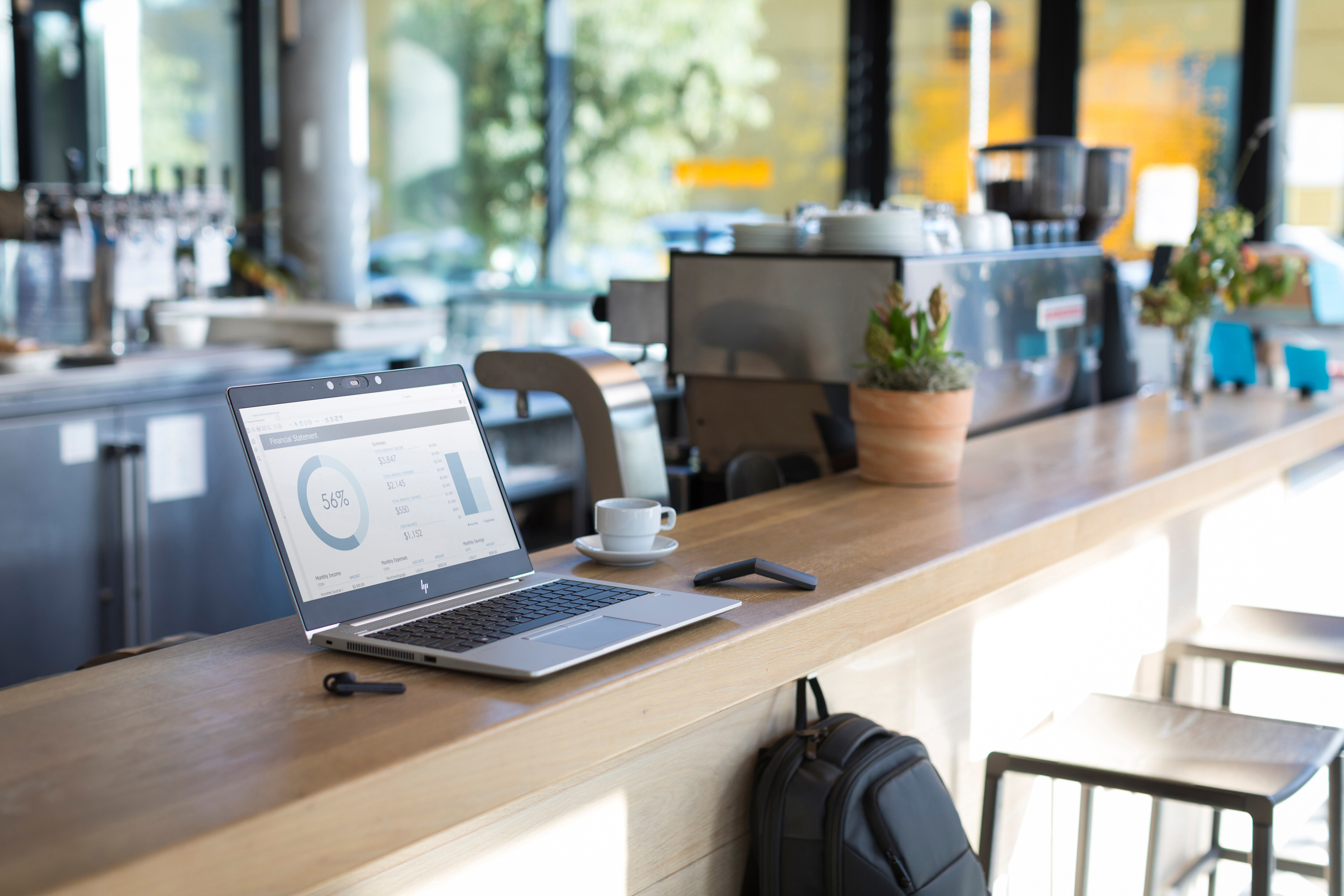 HP - B2B EliteBook 745 G5 - 14 Zoll - AMD Ryzen™ 7 2700U - 8 GB - 256 GB