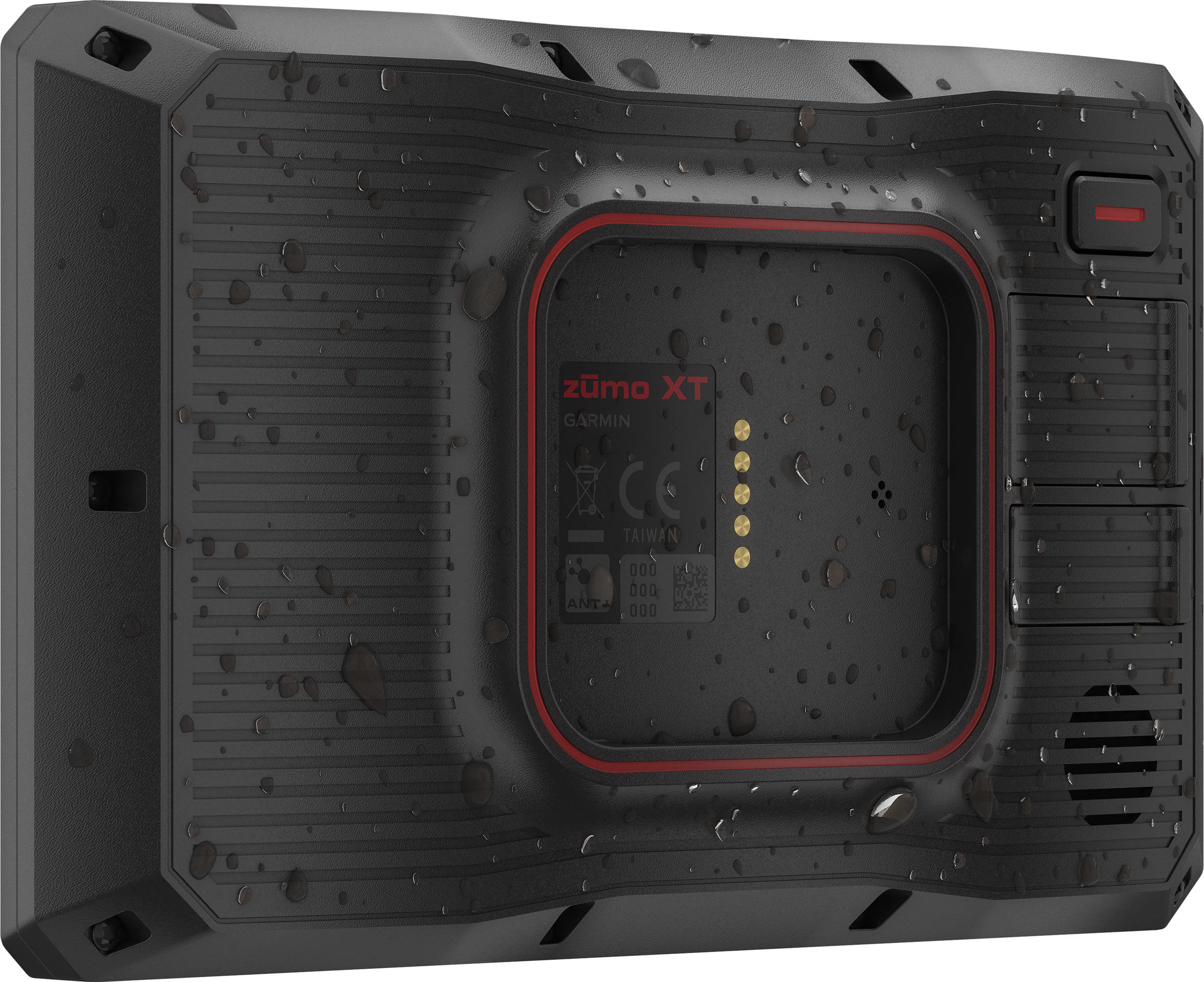 Retro di un dispositivo GPS Garmin nero con dettagli rossi, coperto di goccioline d'acqua.