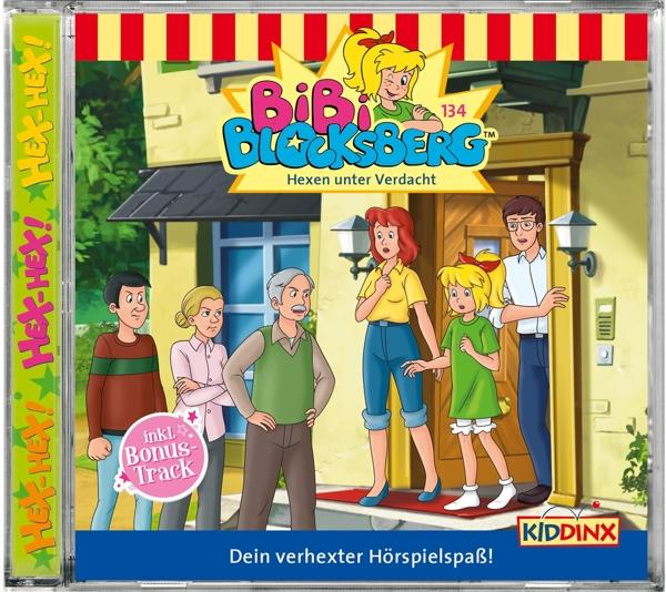 CD-Cover von Bibi Blocksberg. Eine Zeichentrickszene von Leuten vor einem Haus. Die CD befindet sich in einer Hülle.