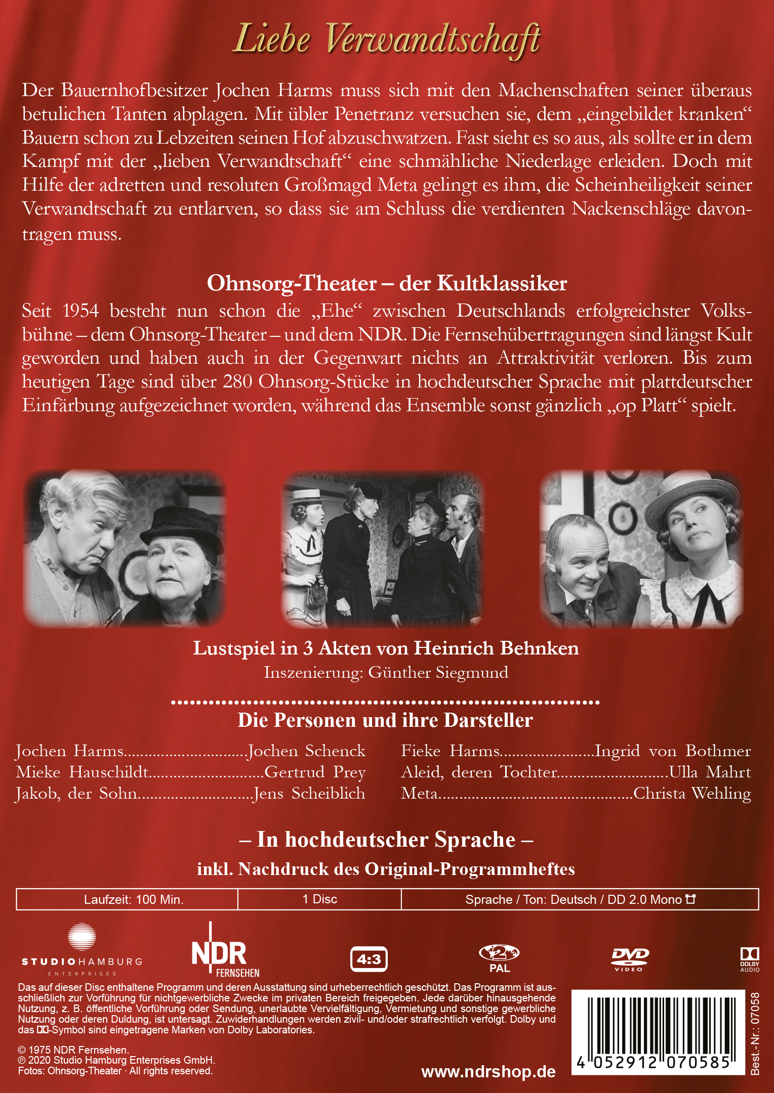 Rückseite einer DVD-Hülle. Deutscher Text über ein Theaterstück. Bilder von Leuten in Kostümen. Schwarzer Hintergrund.