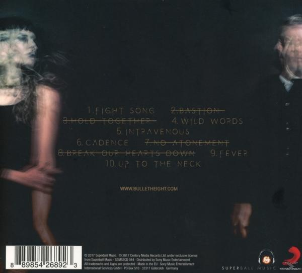 Album hátlap dalok szövegével és két ember elmosódott képével.