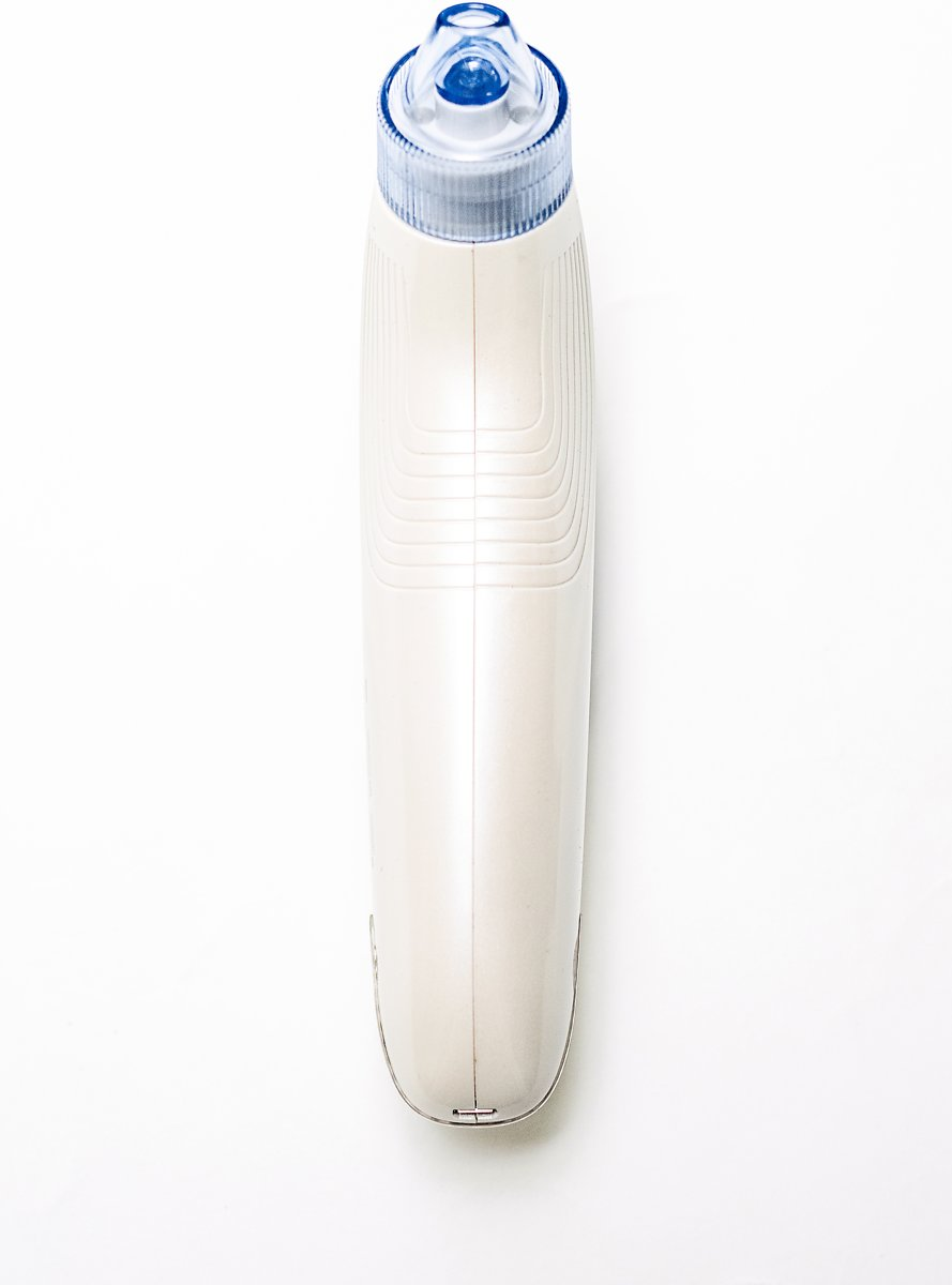 A white pore vacuum cleaner on a white background.
