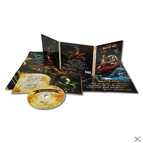 Kinyitott CD-csomag, látható a lemez és a füzet.