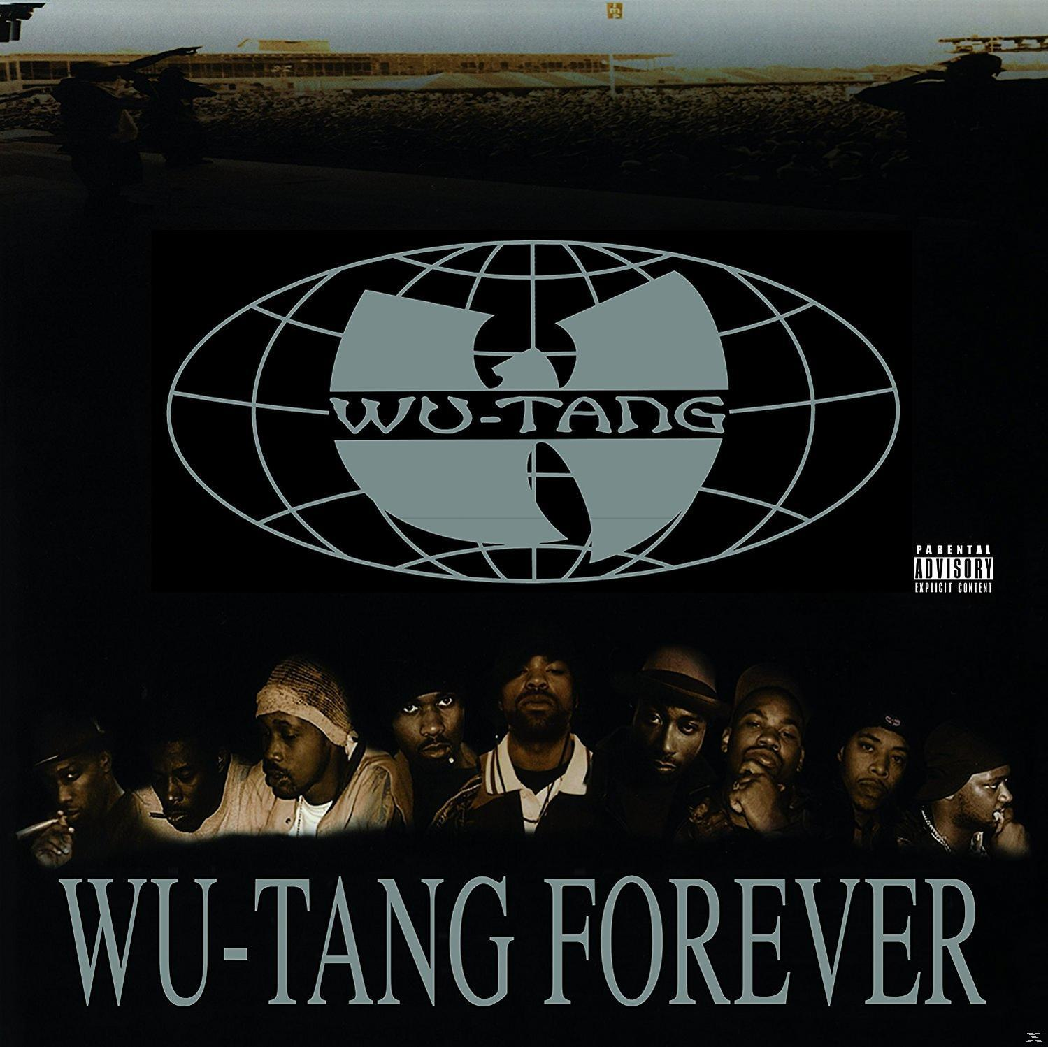 Wu-Tang Forever album borítója. Férfiak csoportja a Wu-Tang logója előtt, szürke háttérrel és szülői figyelmeztetéssel.